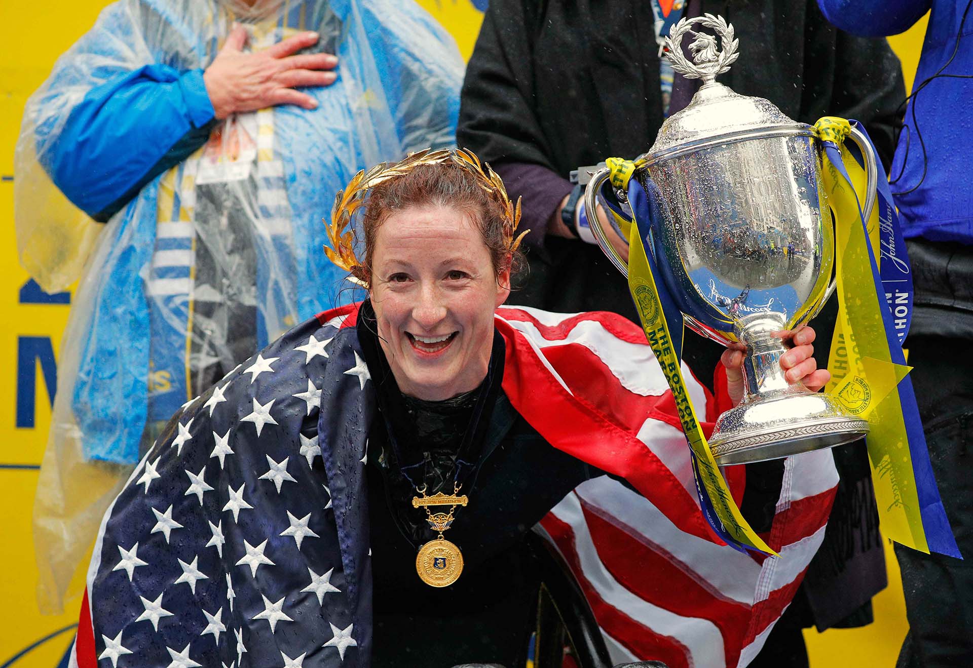 La estadounidense Tatyana McFadden también cumplió con los pronósticos y venció por quinta vez consecutiva en la prueba de mujeres con un tiempo de 2h4:41