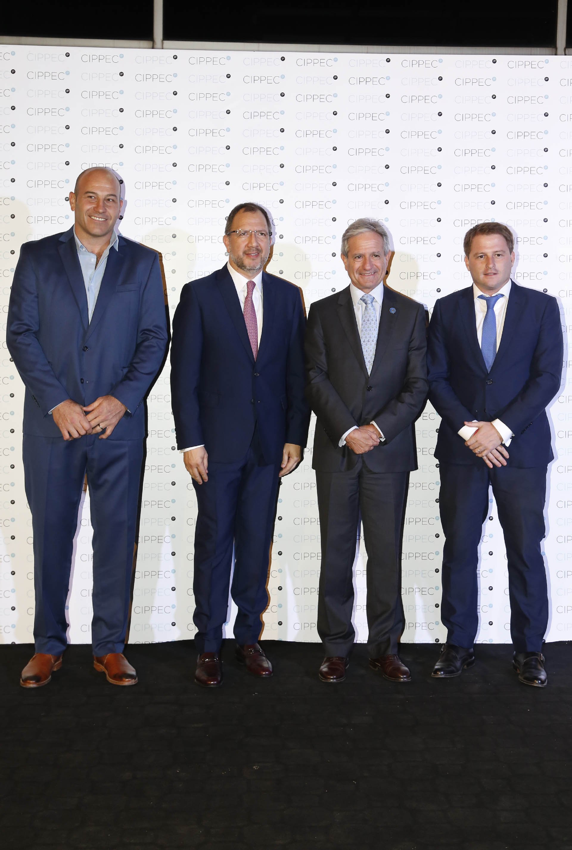 Martiniano Molina, intendente de Quilmes; Fabián Perechodnik, secretario general de la provincia de Buenos Aires; Andrés Ibarra, ministro de Modernización; y Alex Campbell, subsecretario de Asuntos Municipales de la provincia de Buenos Aires y concejal en San Fernando