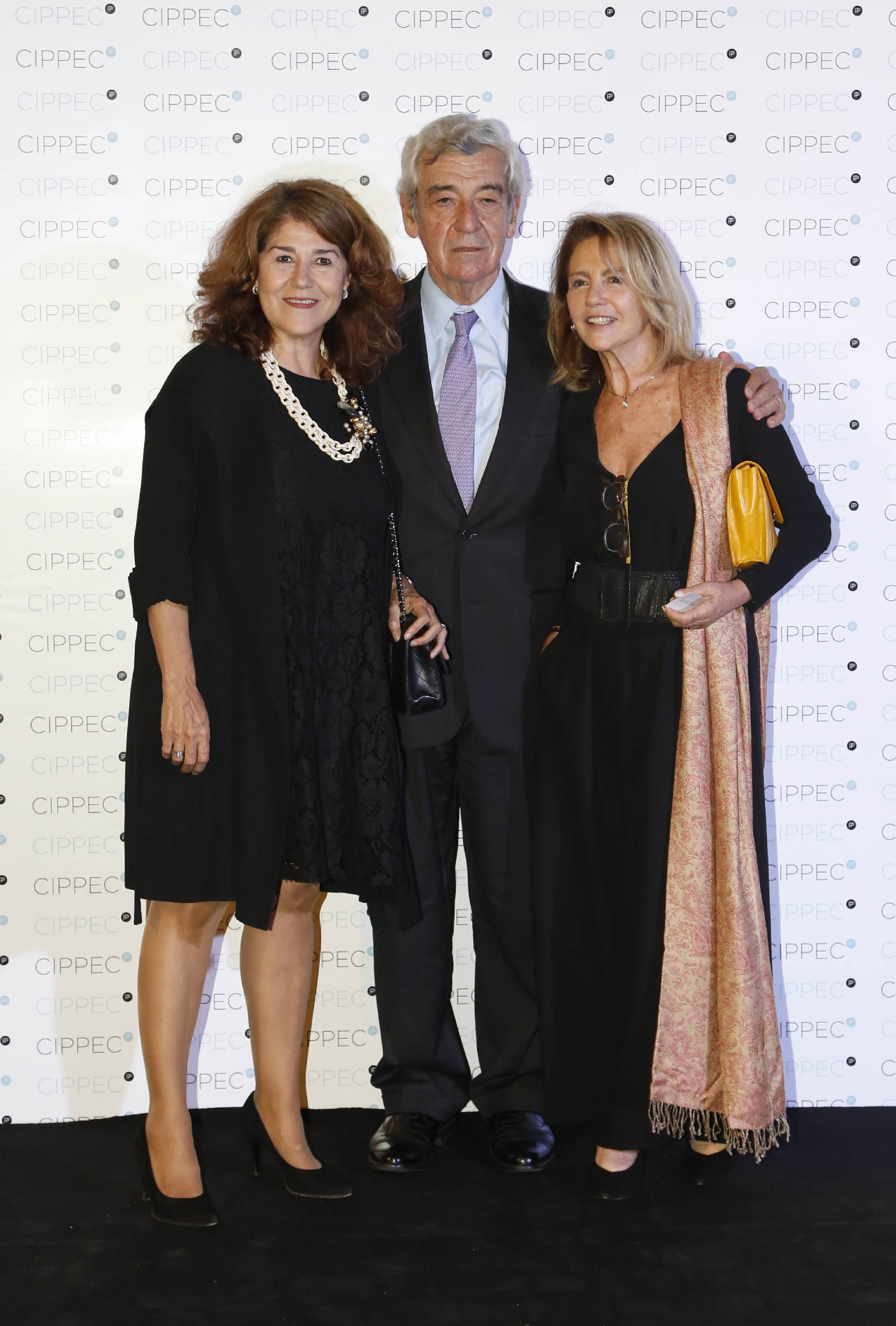 El embajador argentino en Chile, José Octavio Bordón, y Graciela Römer
