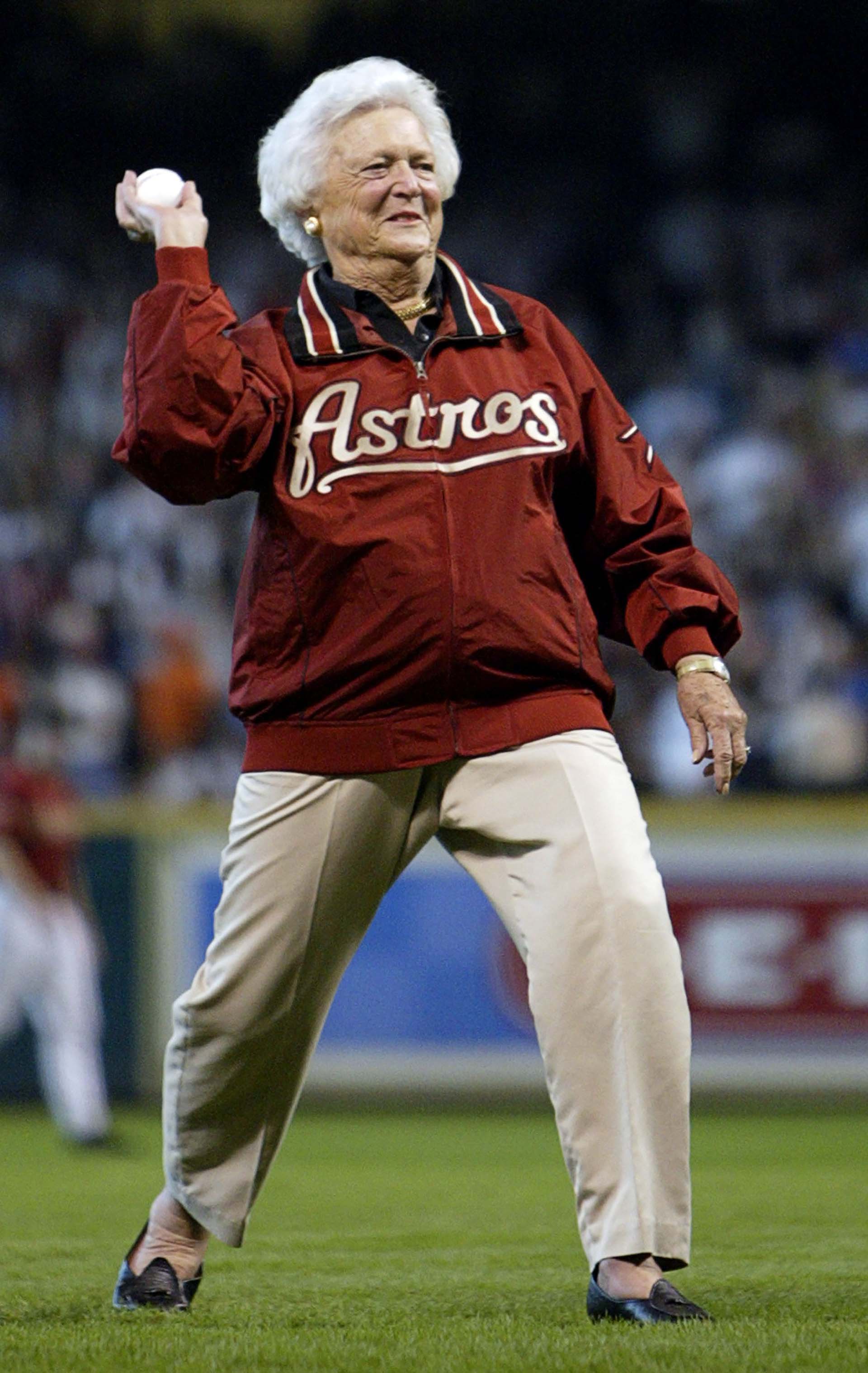 Barbara Bush durante un partido de baseball en Houston, Texas, en 2004. (REUTERS/Robert Galbraith)