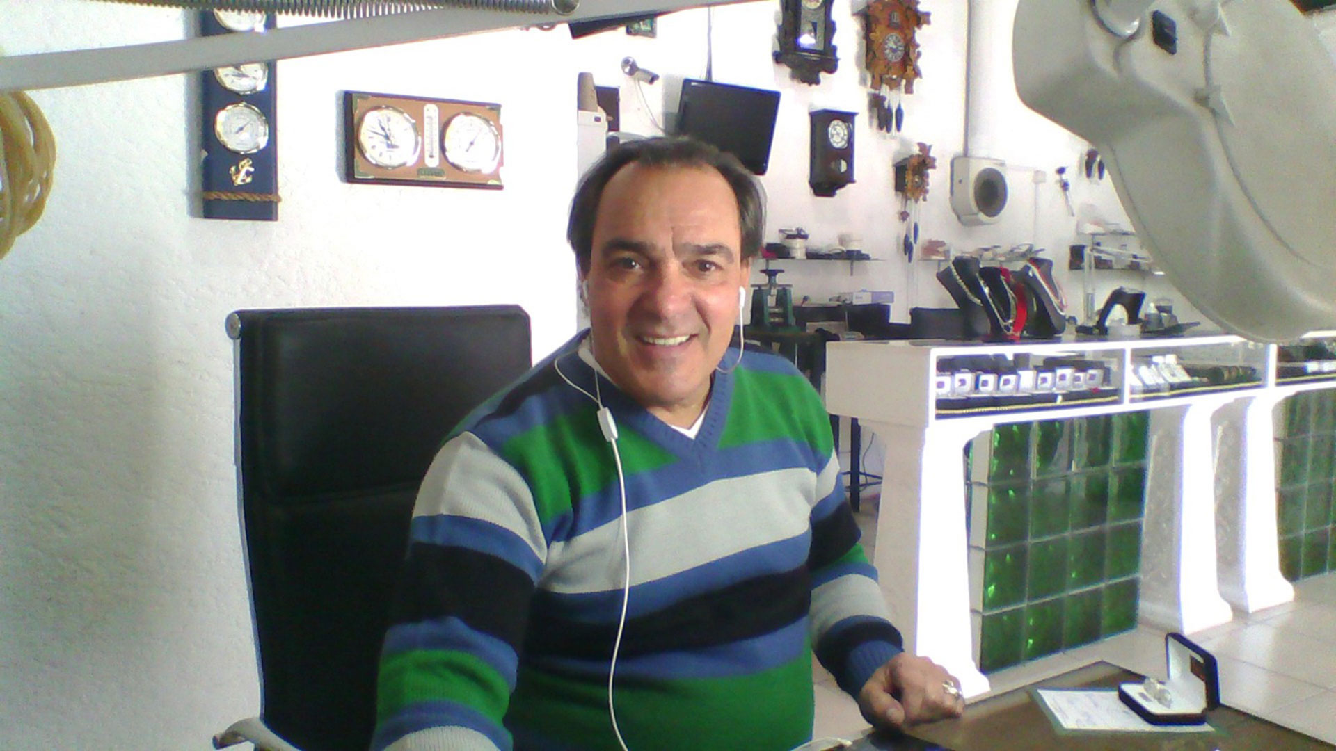 Luis Mario Vitette Sellanes, pieza clave en el asalto, ahora tiene una joyería.