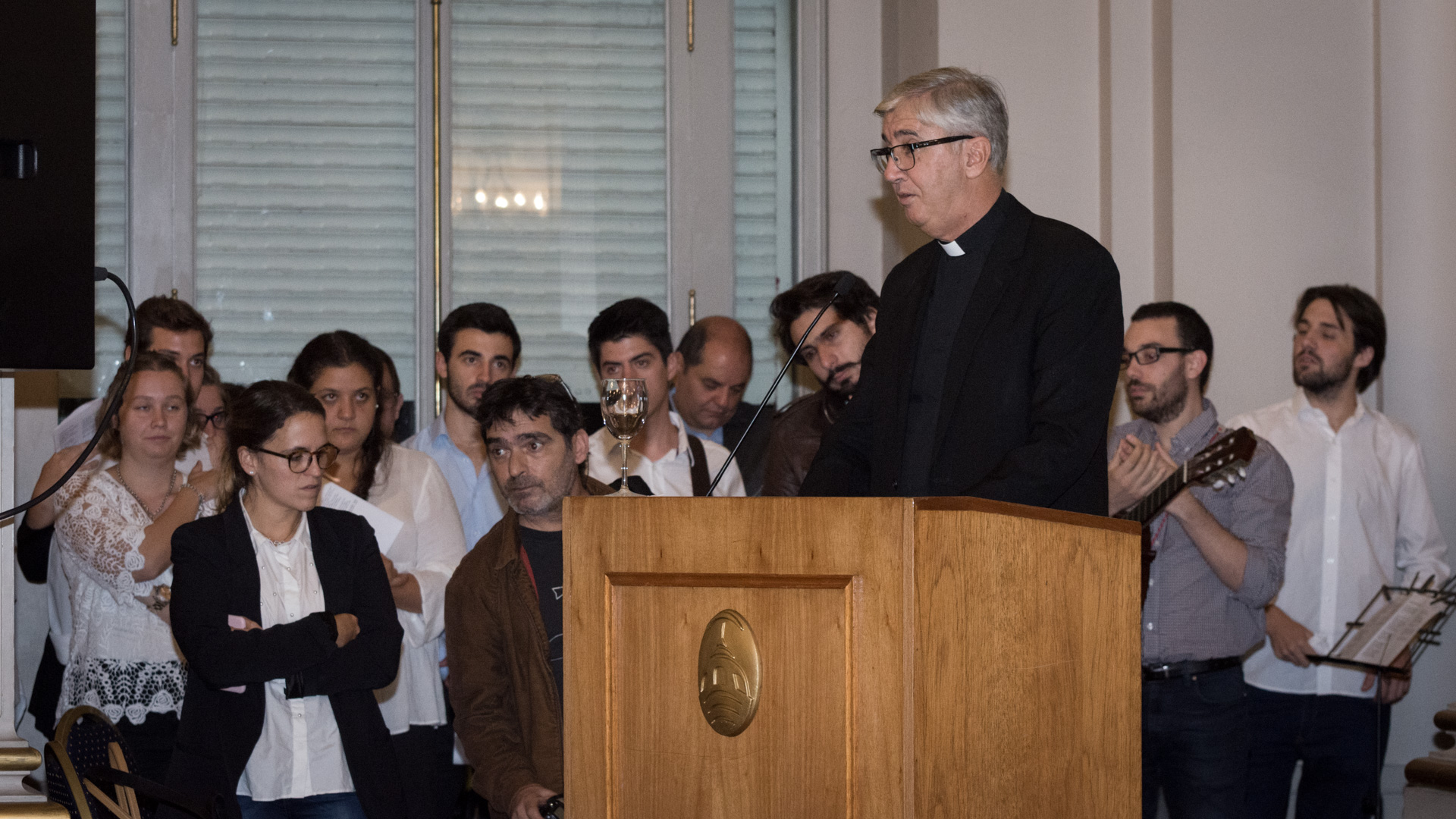 El Presbítero Guillermo Marcó fue vocero del entonces Cardenal Jorge Bergoglio (actual Papa Francisco) en la ciudad de Buenos Aires y actualmente es presidente del Instituto de Diálogo Interreligioso (IDI)
