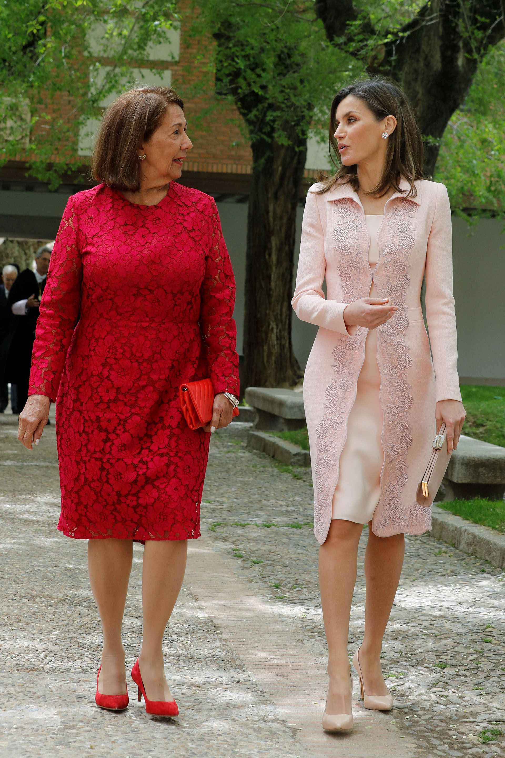 En esta ocasión, se lució con un look monocromático, el estilismo favorito de la reina Isabel II de Inglaterra