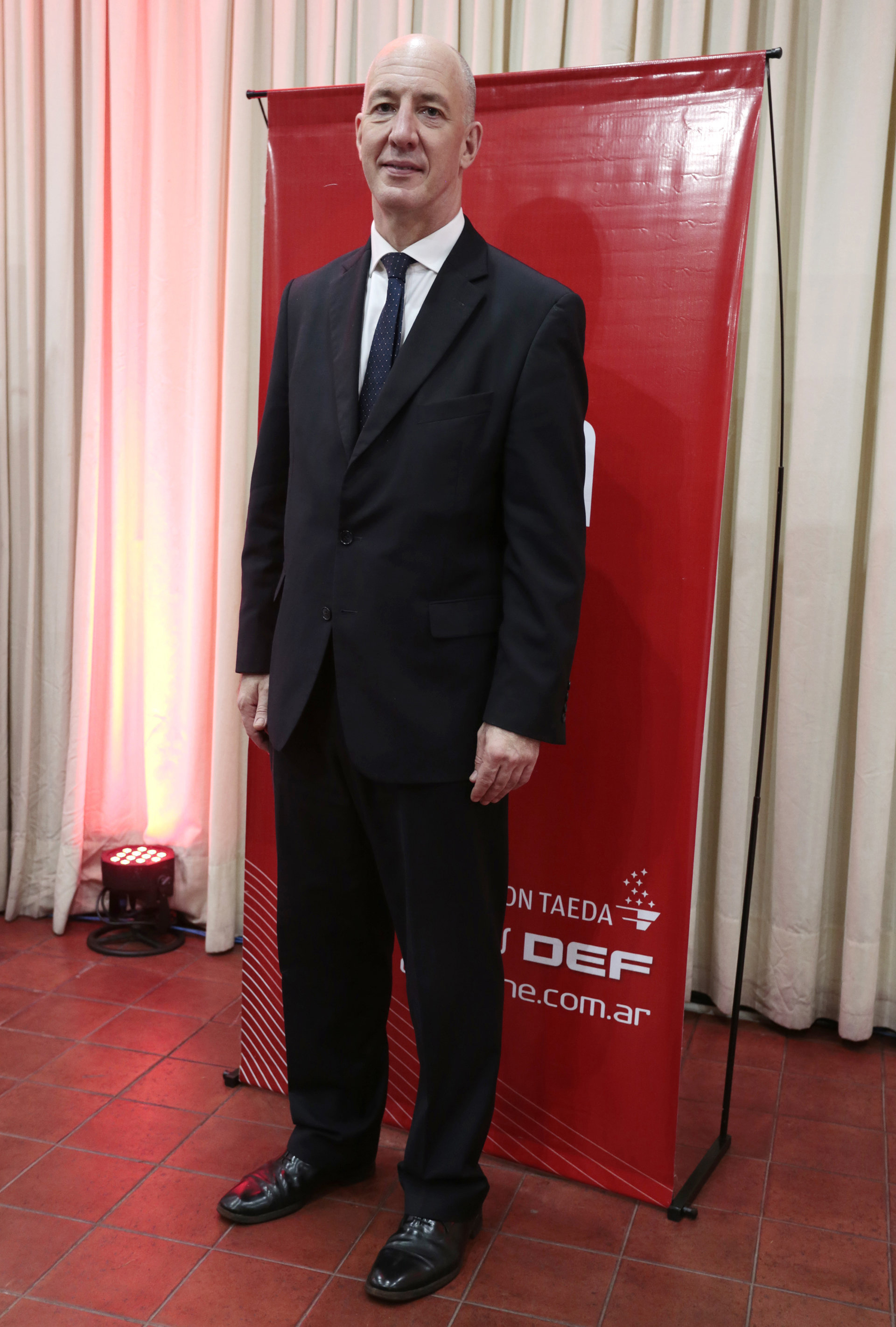 El embajador británico en la Argentina, Mark Kent