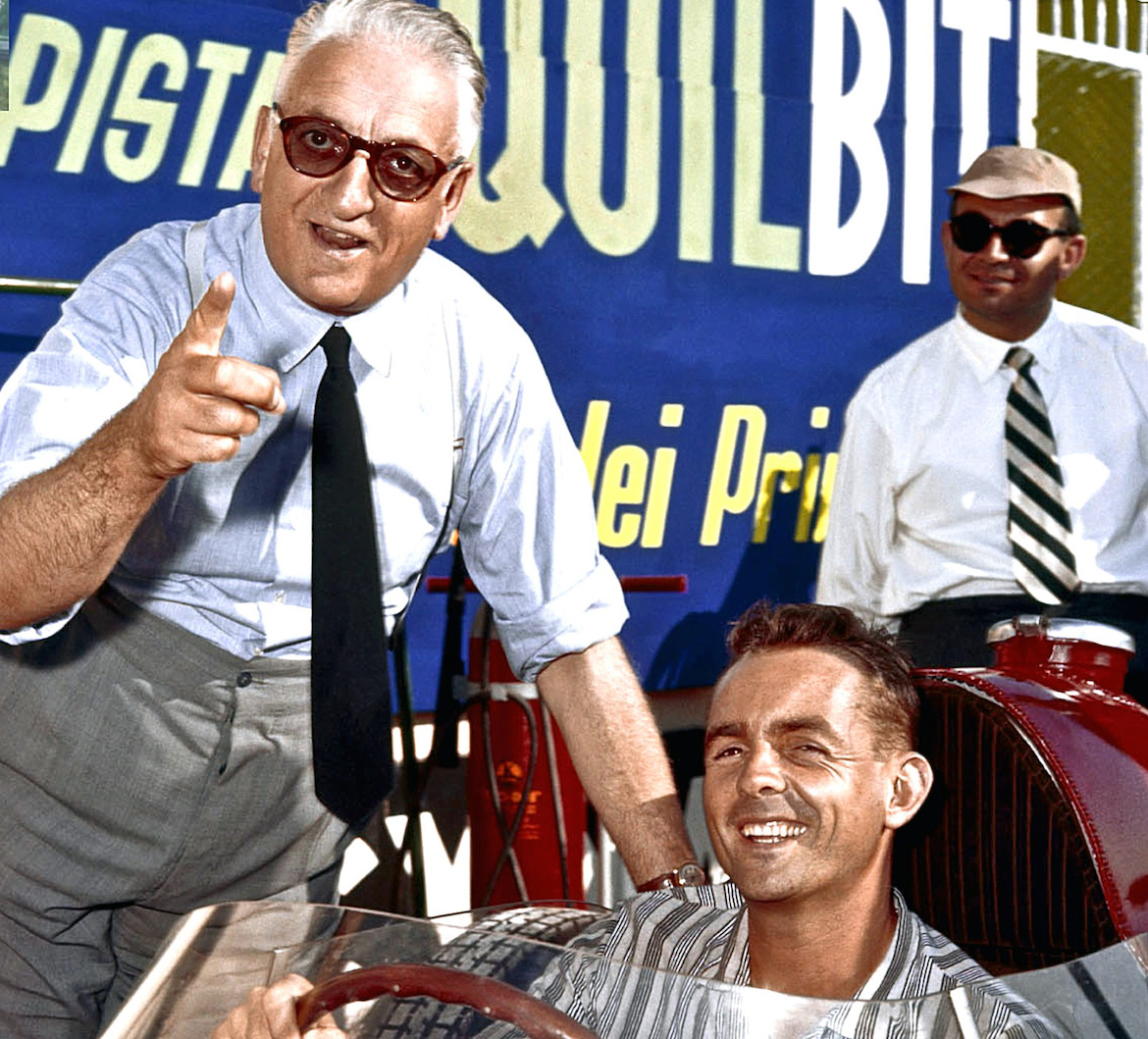 Enzo, con sus tradicionales gafas de sol, junto al piloto norteamericano Phil Hill
