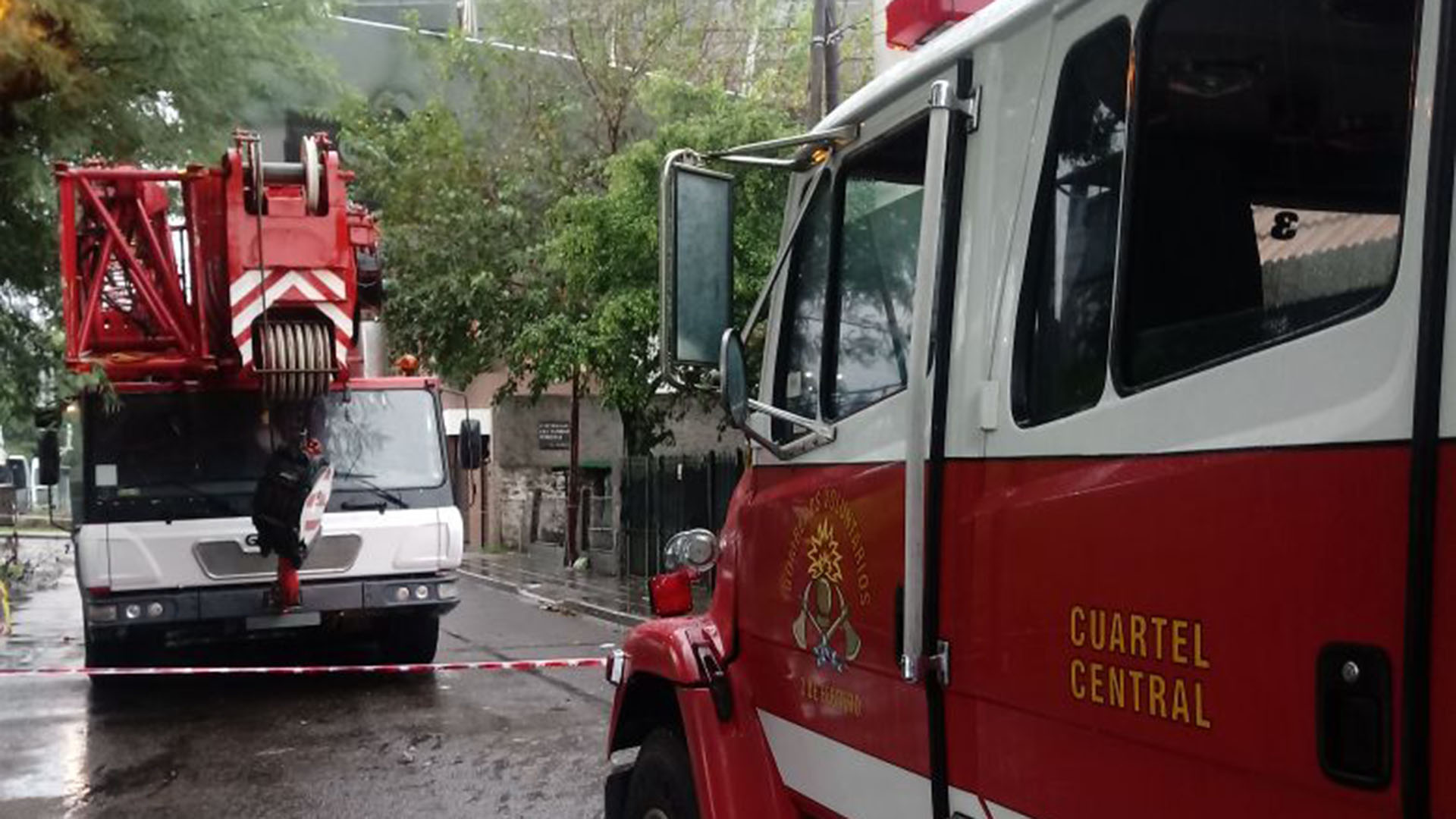 El operativo en la Ciudad incluyó más de 200 agentes de Defensa Civil, Guardia de Auxilio, Bomberos y Logística