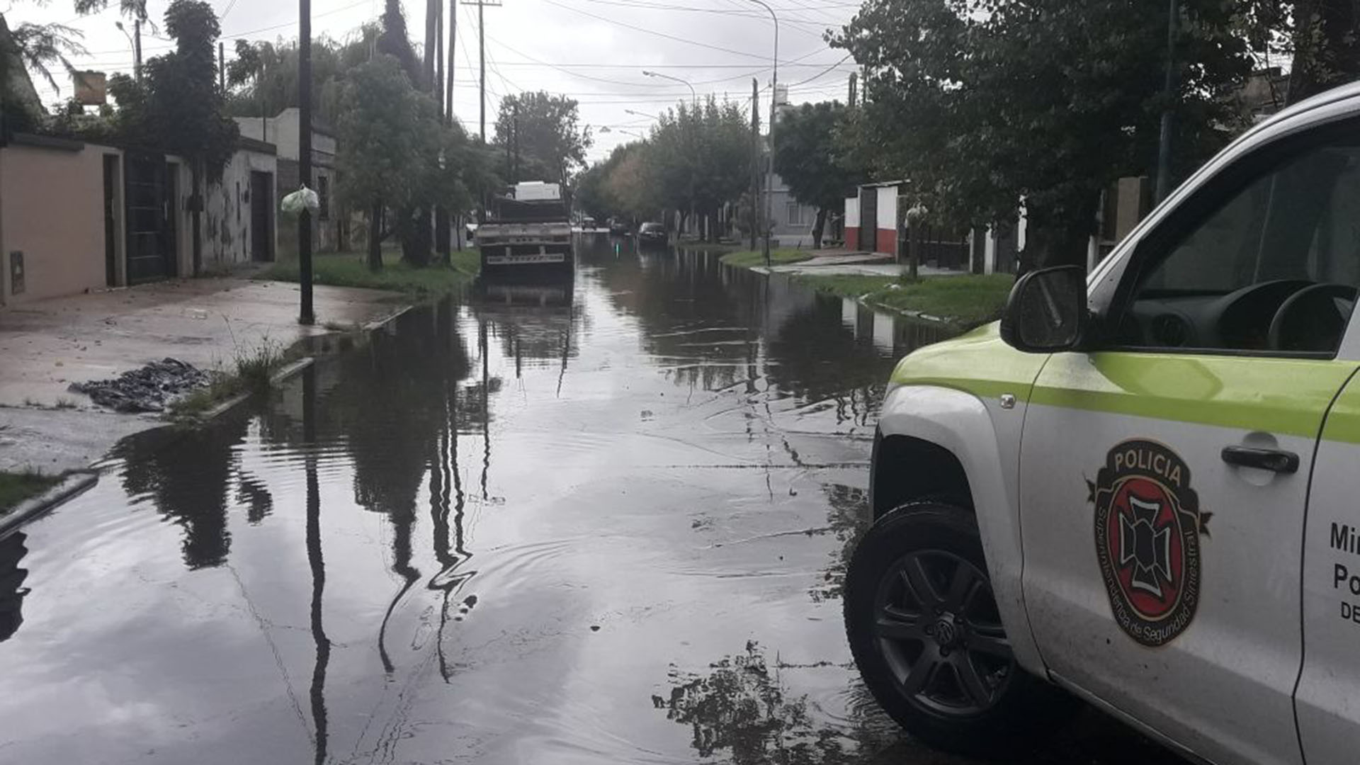 Edesur informó que ayer por la noche había 44.000 usuarios sin luz en Berazategui, Florencio Varela, CABA, Lomas de Zamora, Temperley, Presidente Perón y Quilmes