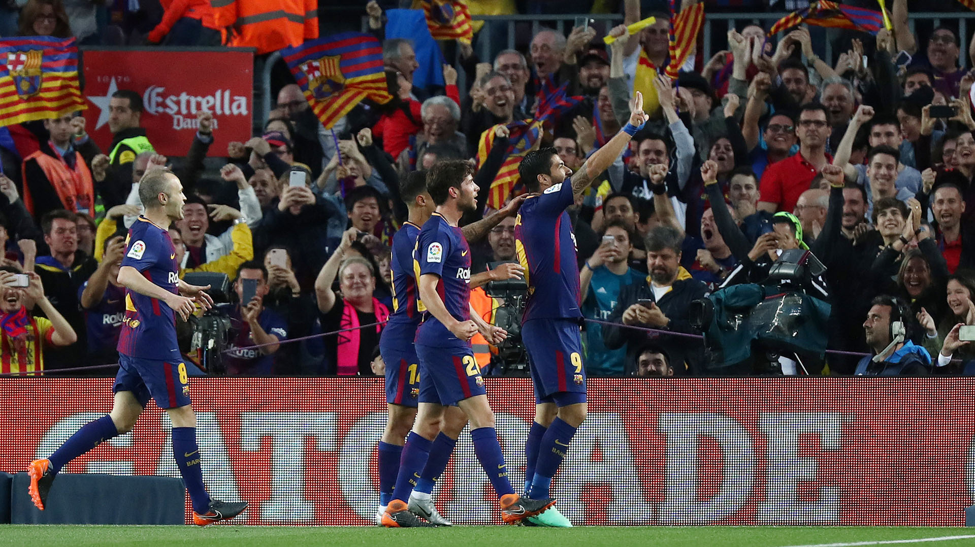 El festejo de Suárez (Foto: REUTERS)
