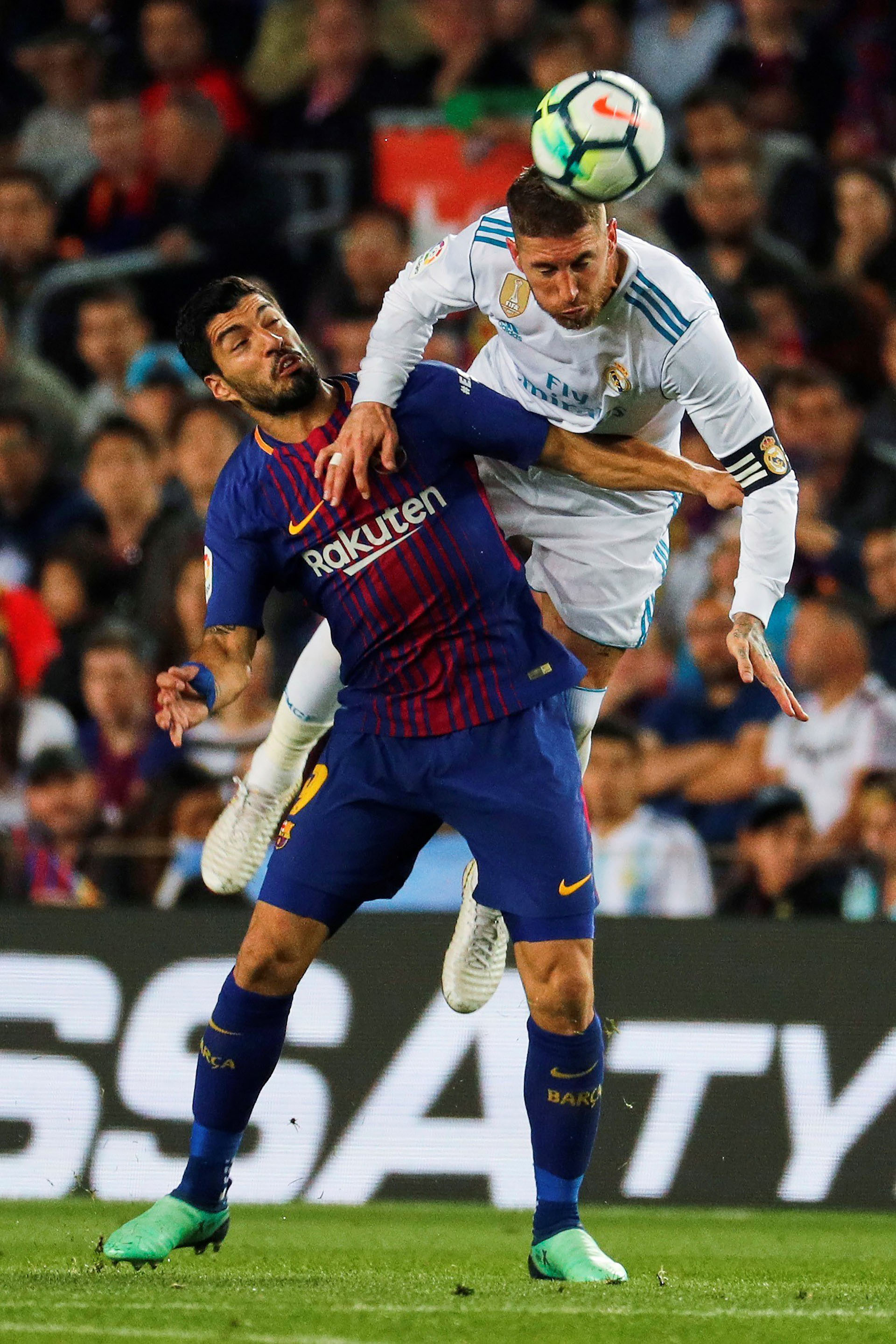 Suárez y Ramos, en otro cruce (EFE)