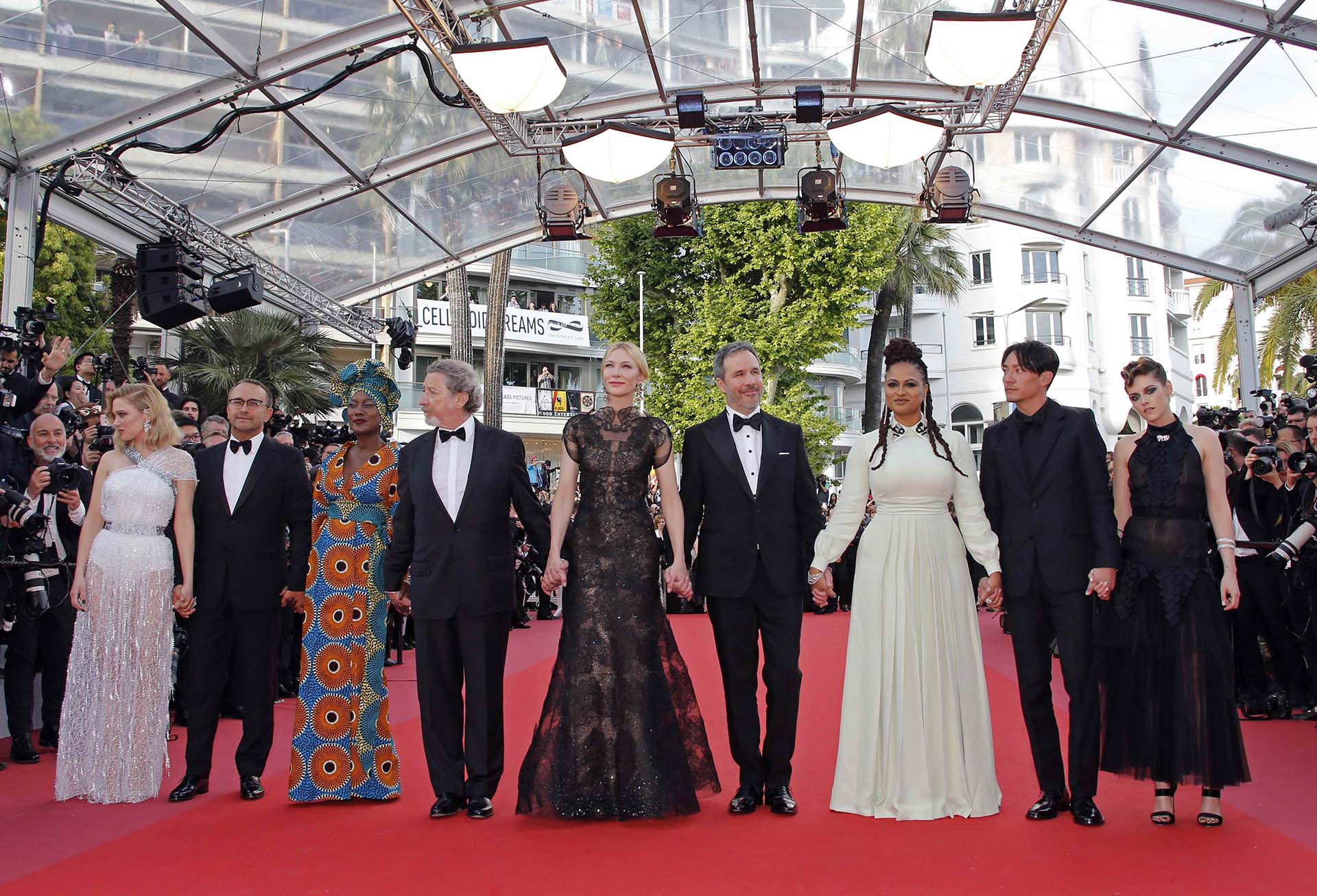 El jurado está integrado por Lea Seydoux, Andrey Zvyagintsev, Khadja Nin, Robert Guediguian, Cate Blanchett, Denis Villeneuve, Ava DuVernay, Chang Chen y Kristen Stewart