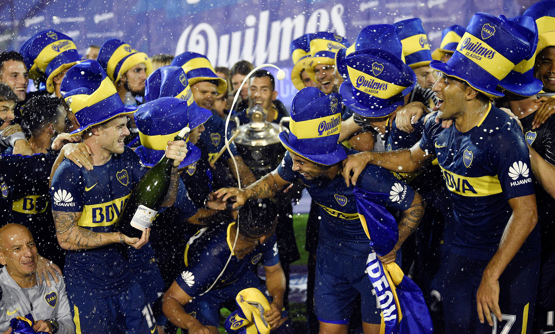 (REUTERS)