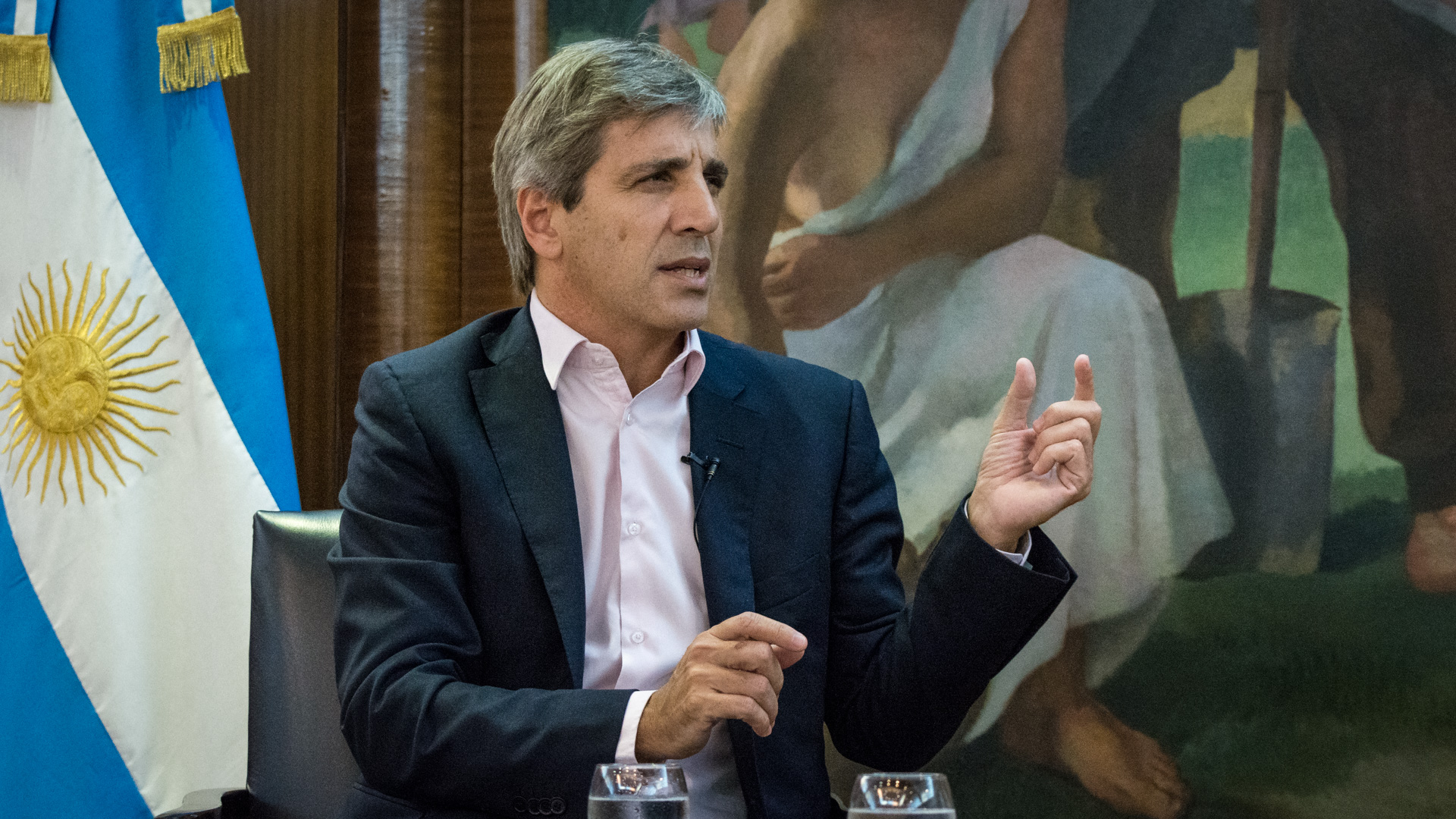 Luis Caputo ratificó la estabilidad de la tasa de referencia del mercado de 60% anual hasta diciembre (Martín Rosenzveig)