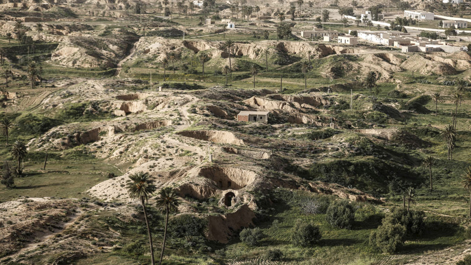 Las casas subterráneas en Matmata, donde personas han vivido desde hace siglos