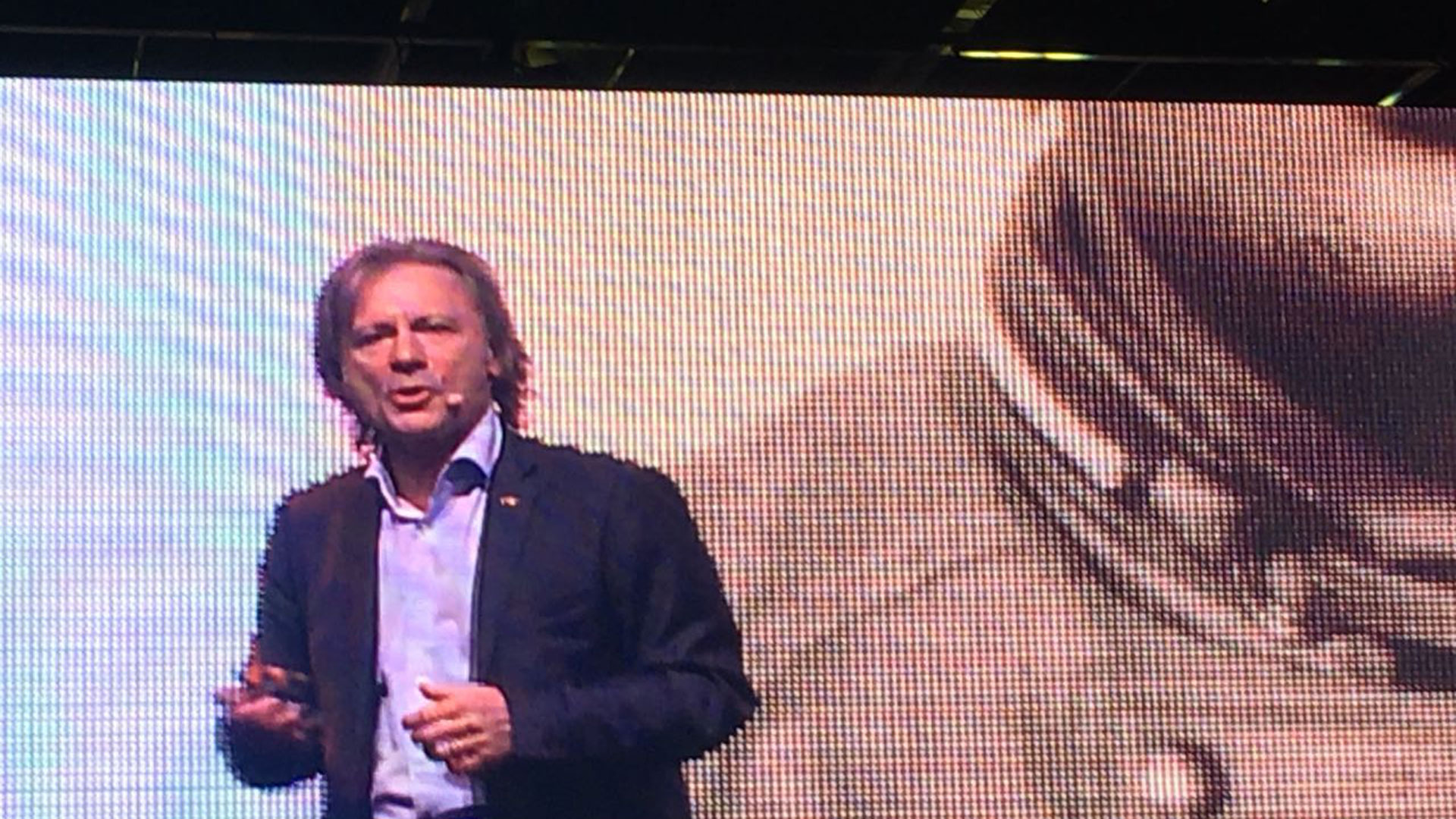 Bruce Dickinson abrió la octava edición del VTEX Day