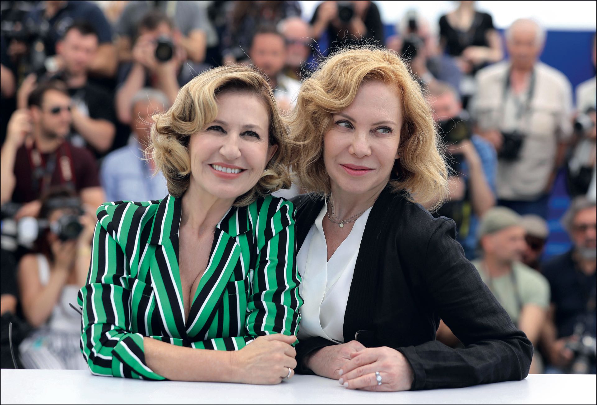 Dos señoras del cine: Mercedes Morán y Cecilia Roth.