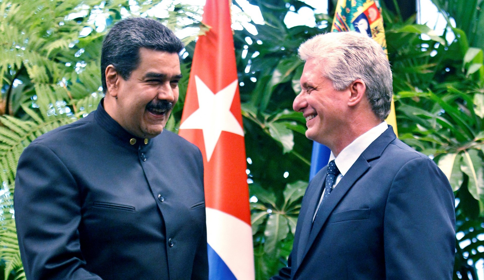 Nicolás Maduro y Miguel Díaz Canel (Reuters)