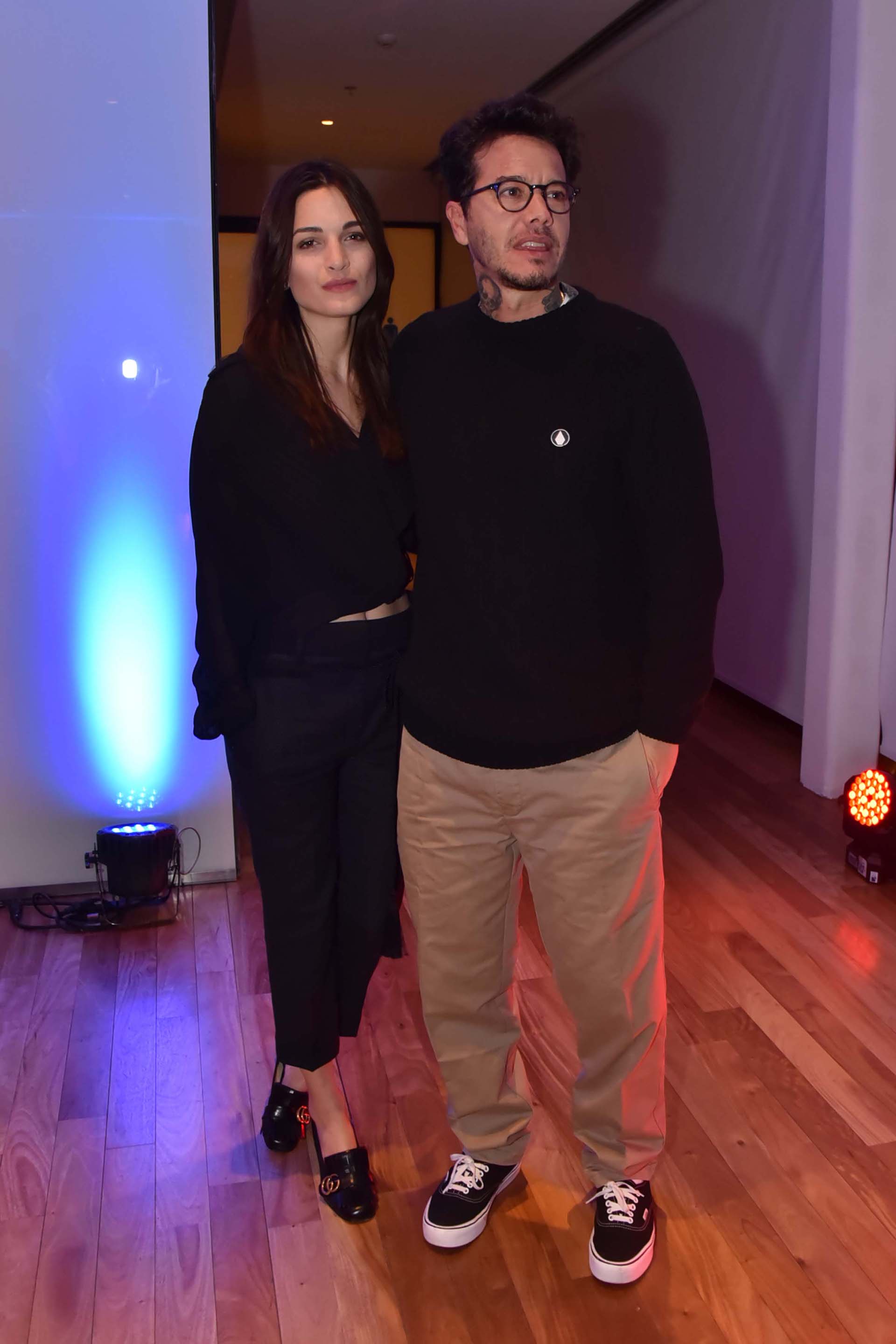 Sebastián Ortega y su novia Carla Moure