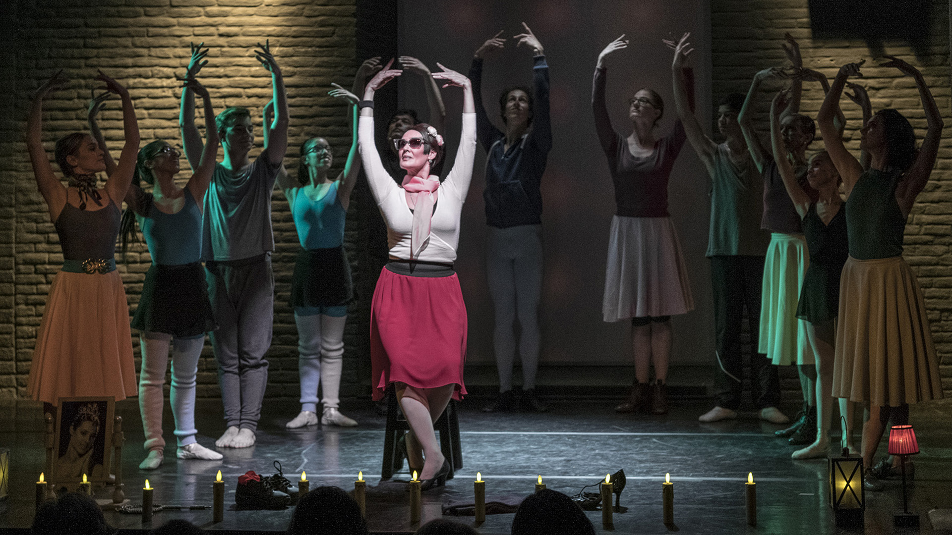 “Las Bailarinas no hablan” llega al Centro Experimental del Teatro Colón
