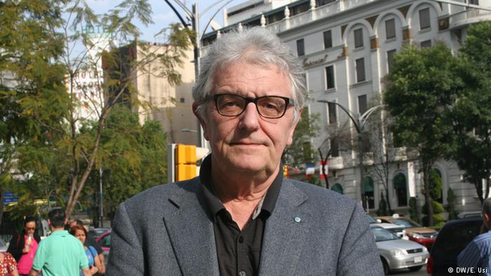El comisionado de los Derechos Humanos de Alemania, Christoph Strässer, visitó Ayotzinapa en 2015.