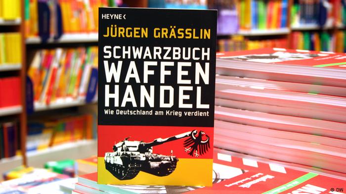 “El libro negro del comercio de armas” (2013) que destapó el escándalo en Alemania.