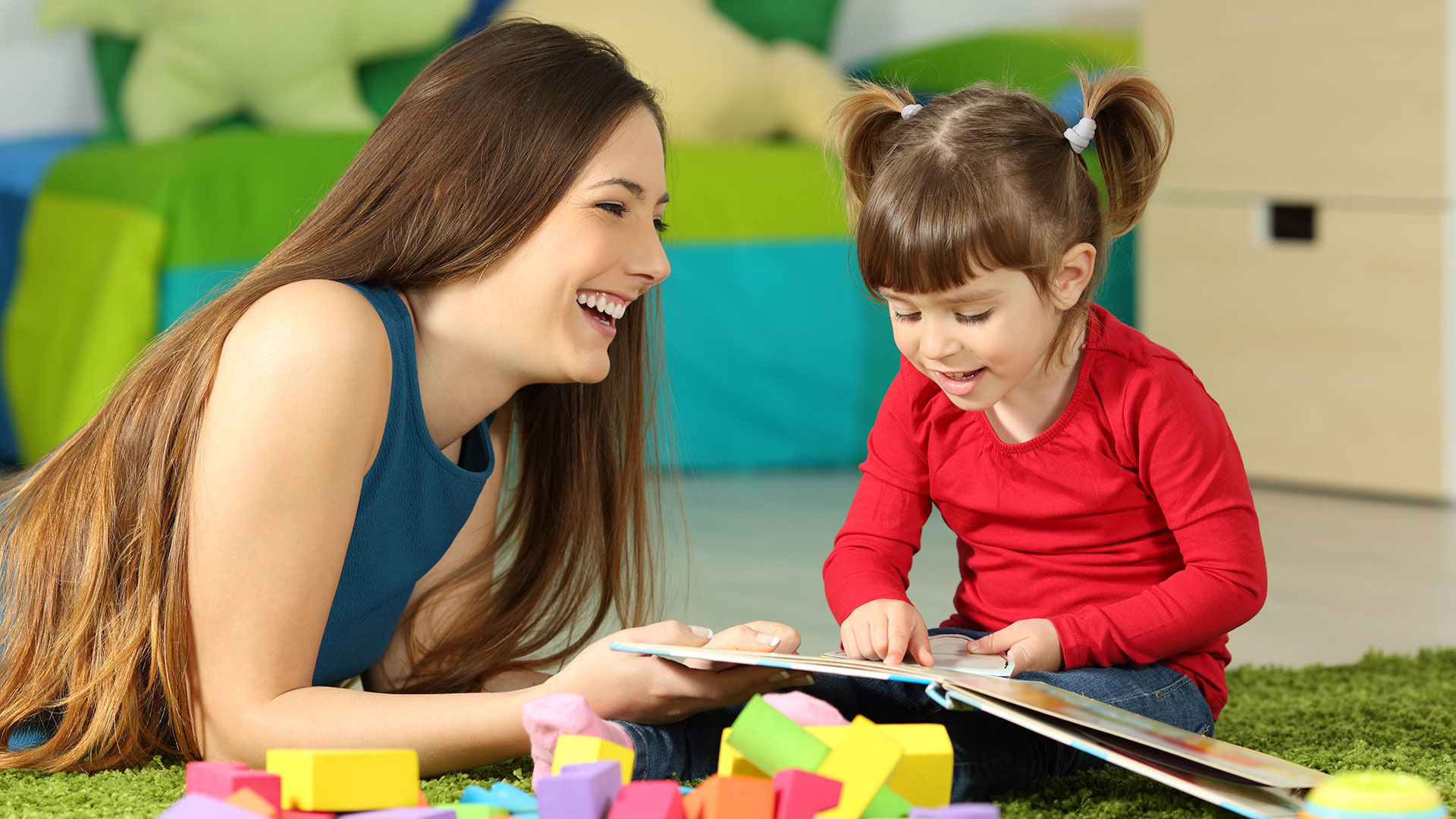 Hay muchos libros dedicados a niños concebidos por donación gametaria que pueden ser de ayuda a los padres (Getty Images)