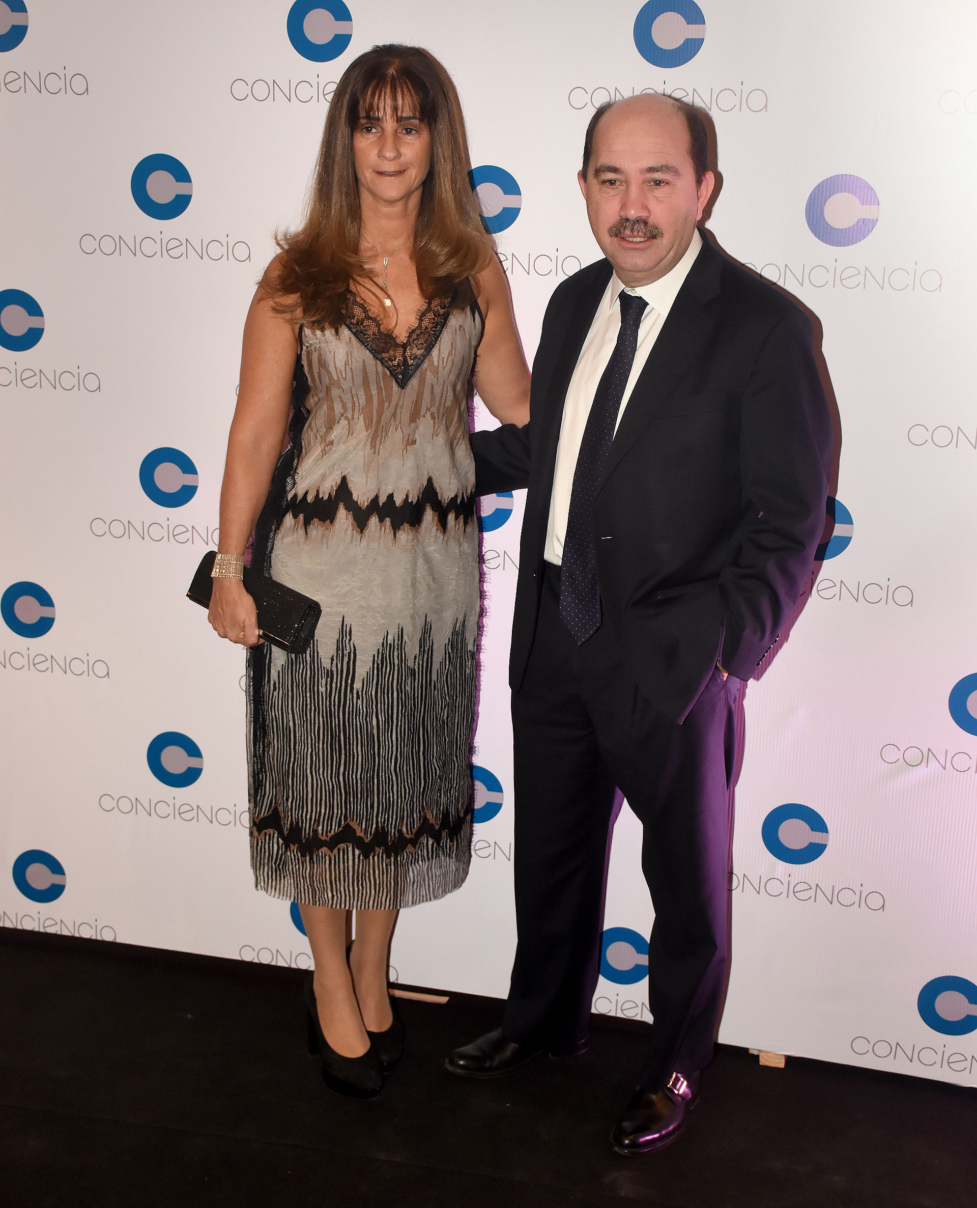 El presidente del Banco Ciudad, Javier Ortiz Batalla, y su esposa Carla