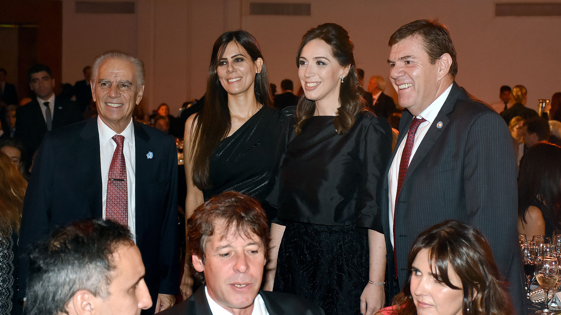 María Eugenia Vidal junto al empresario Alejandro Bulgheroni y al diputado Guillermo Montenegro