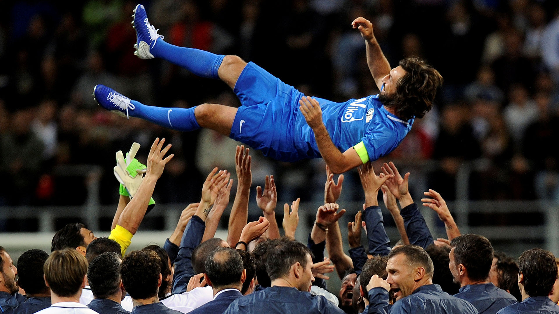 Andrea Pirlo tuvo su despedida del fútbol profesional con un partido en San Siro (Reuters)