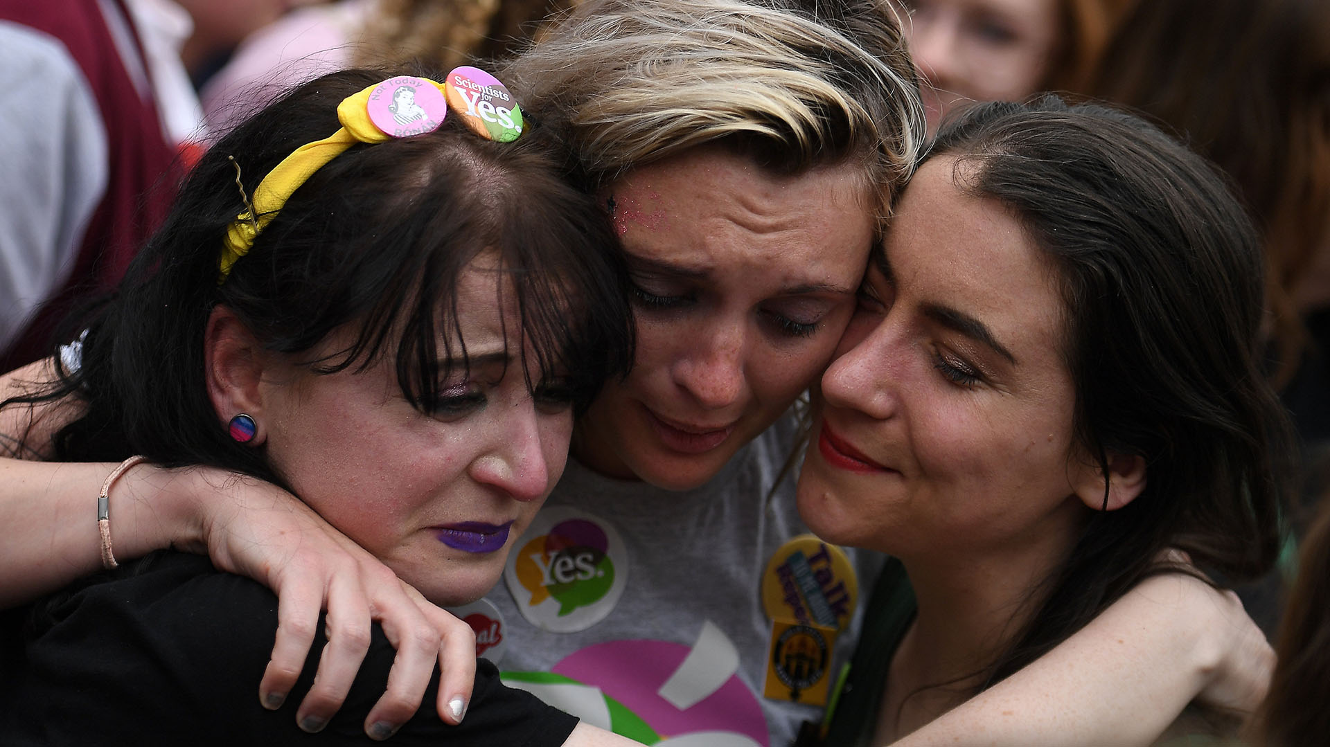 Miles de mujeres celebraron el referéndum histórico en Irlanda (REUTERS/Clodagh Kilcoyne)
