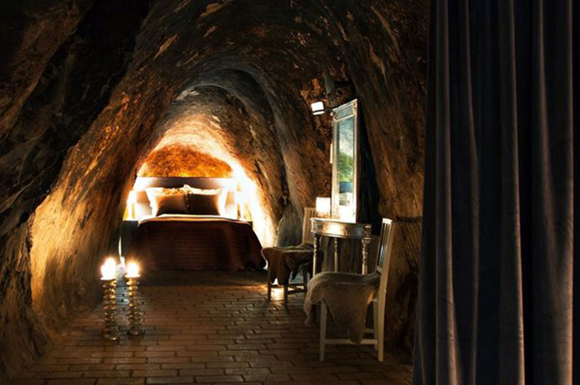Sala Silvermine (Västmanland, Suecia). Construido en una vieja mina abandonada, los huéspedes puede dormir en habitaciones construidas a 150 metros de profundidad