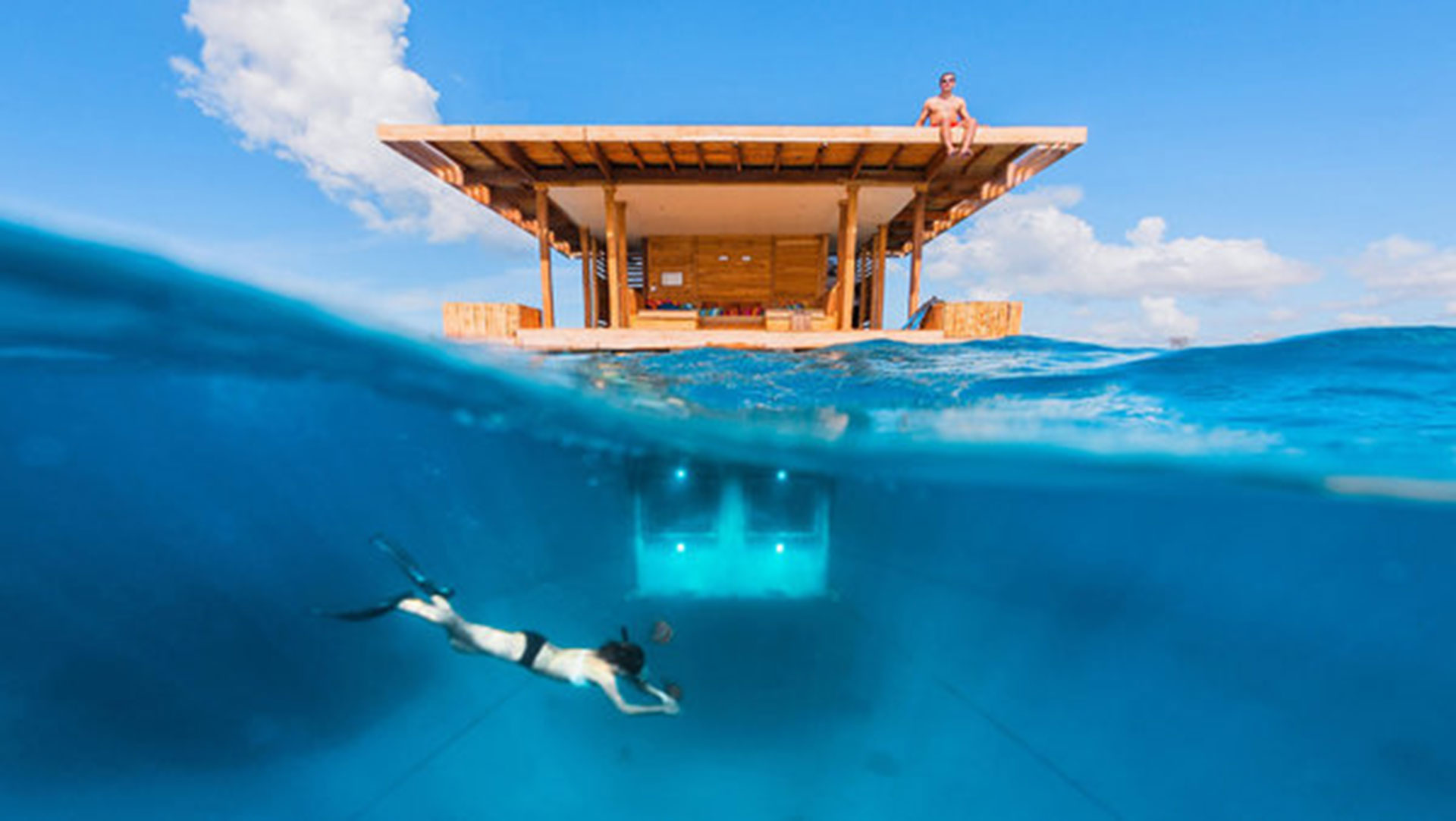 The Manta Resort (Isla Pemba, en el archipiélago de Zanzibar, Tanzania). Cada habitación es una pequeña isla flotante, con cuartos subacuáticos