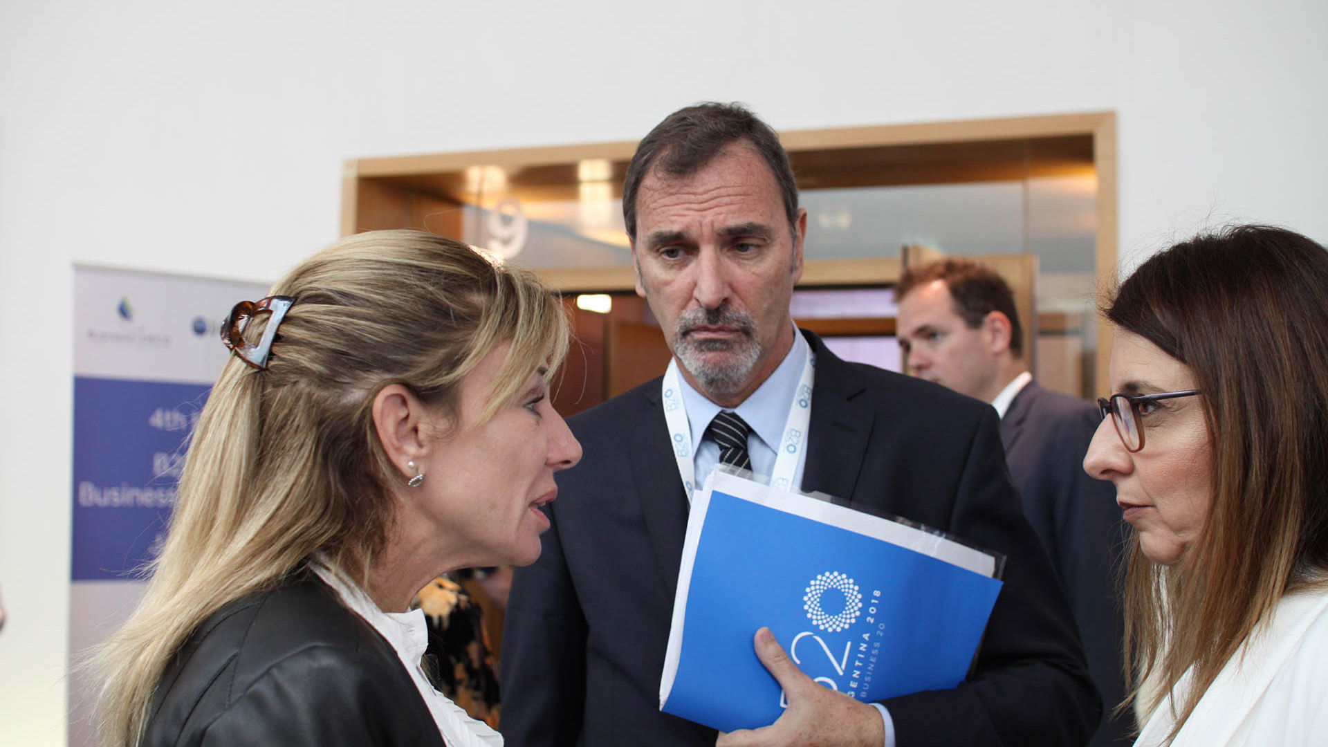 Karen Vizental y Miguel Kozuszok, de Unilever, y Soledad Izquierdo, de Coca Cola