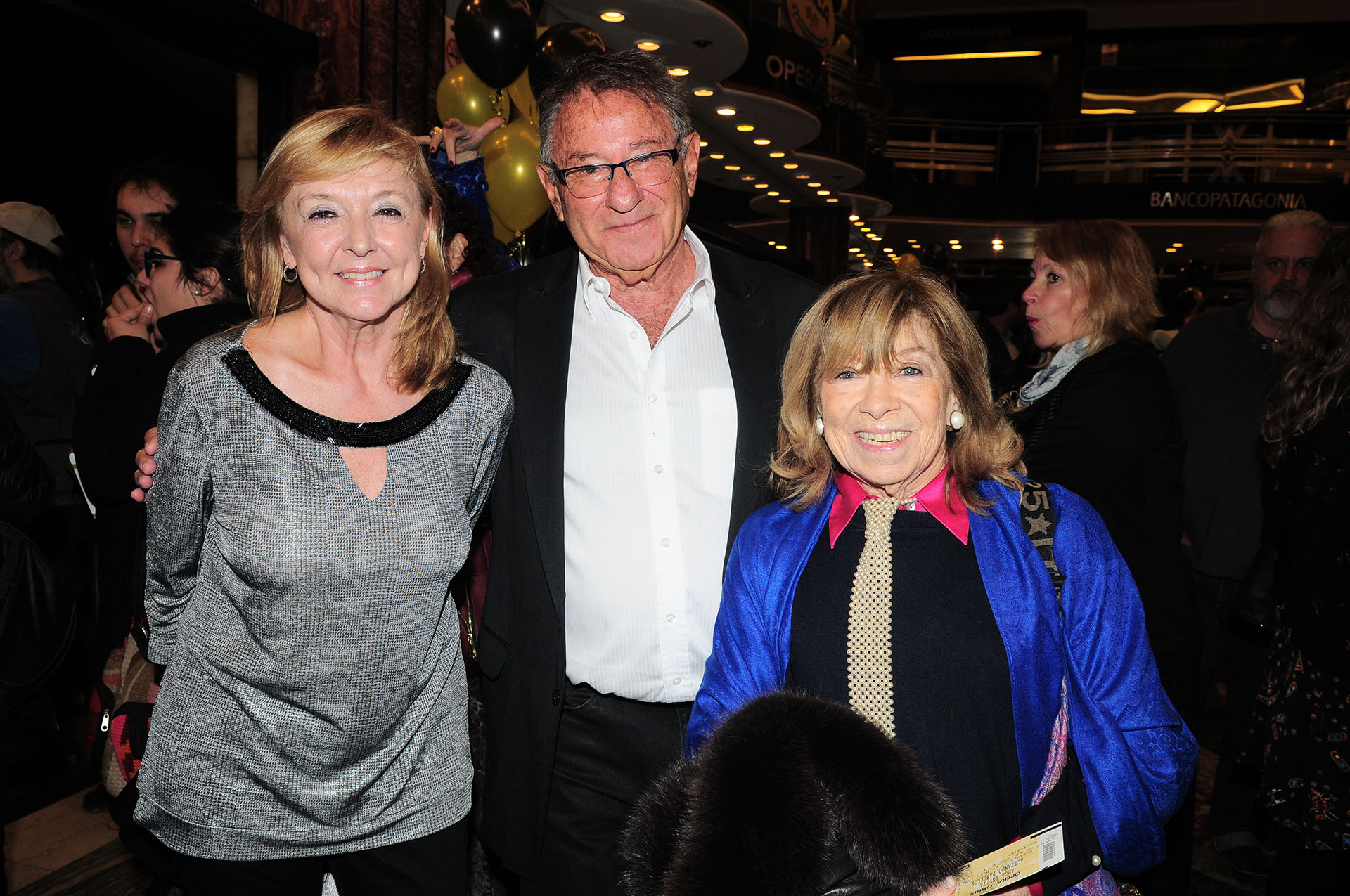 Alicia Garré, presidente de la Cooperadora del Hospital de Niños; Gerardo Gerson, presidente de AMCA; y Fanny Mandelbaun