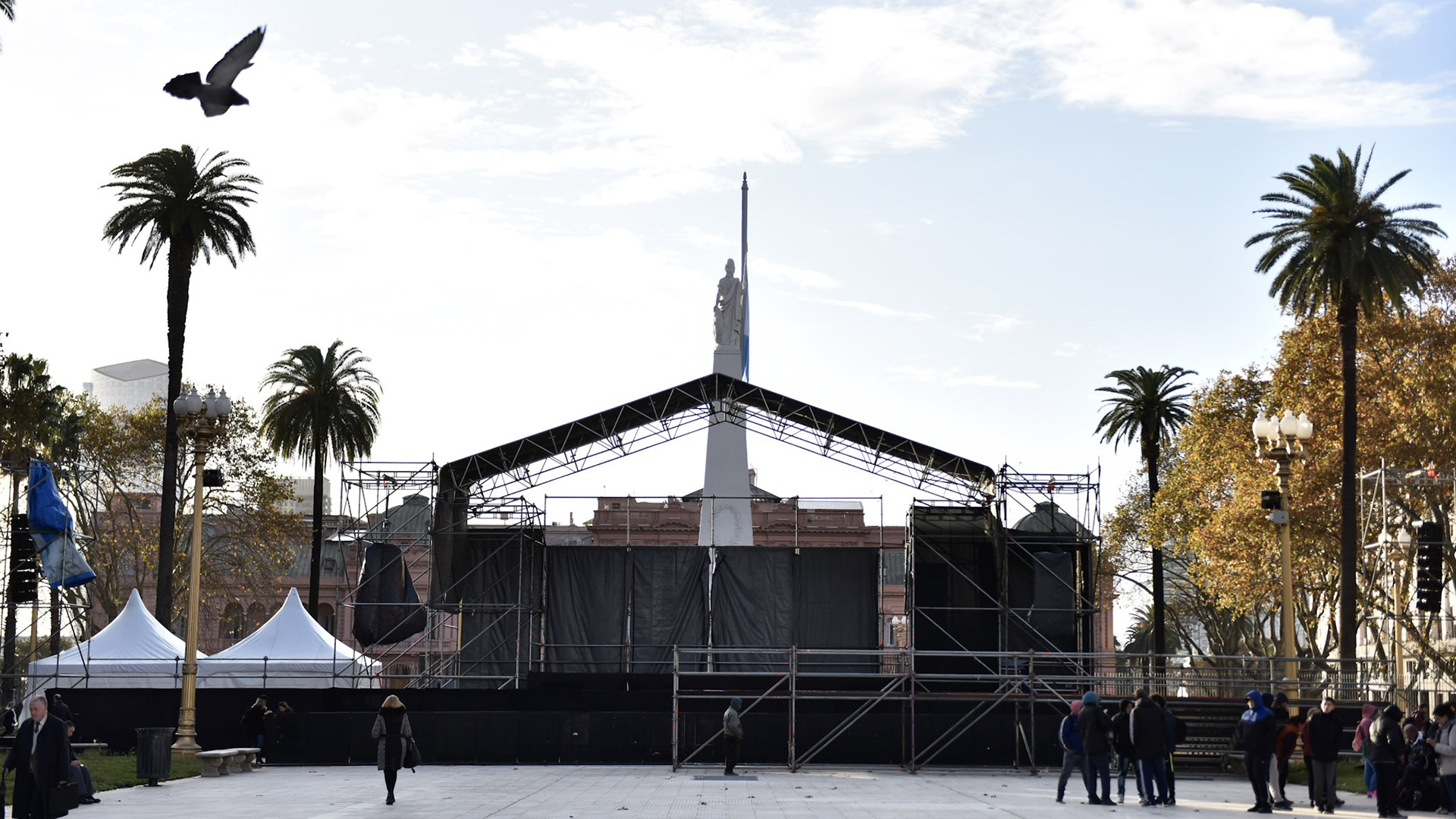 Escenario en Plaza de Mayo