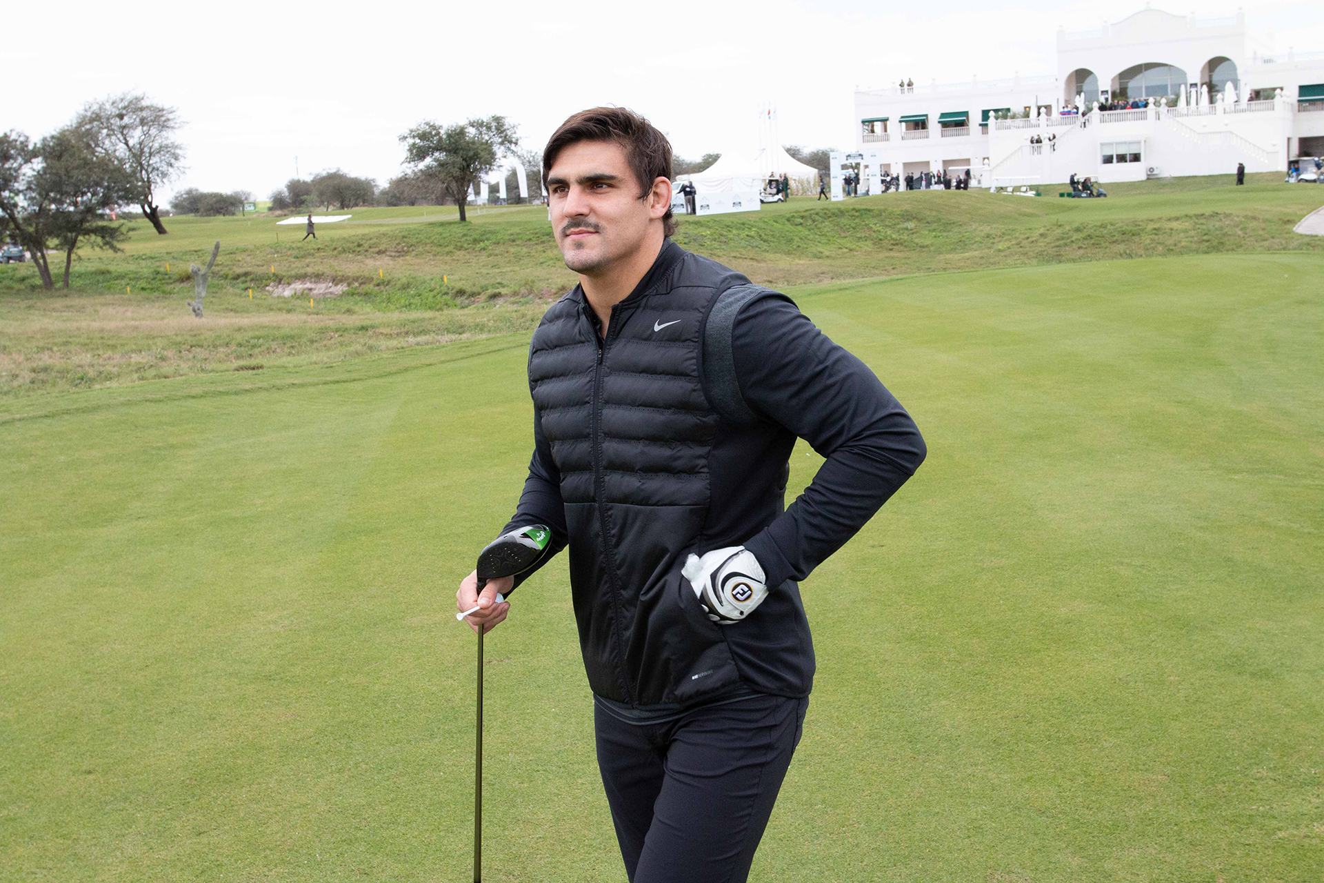 El jugador de rugby, Pablo Matera, se llevó el premio Long Drive de Caballeros
