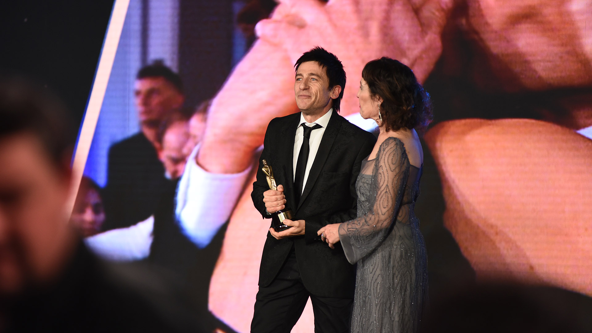 Diego Cremonesi, Actor Revelación por “Un gallo para Esculapio”