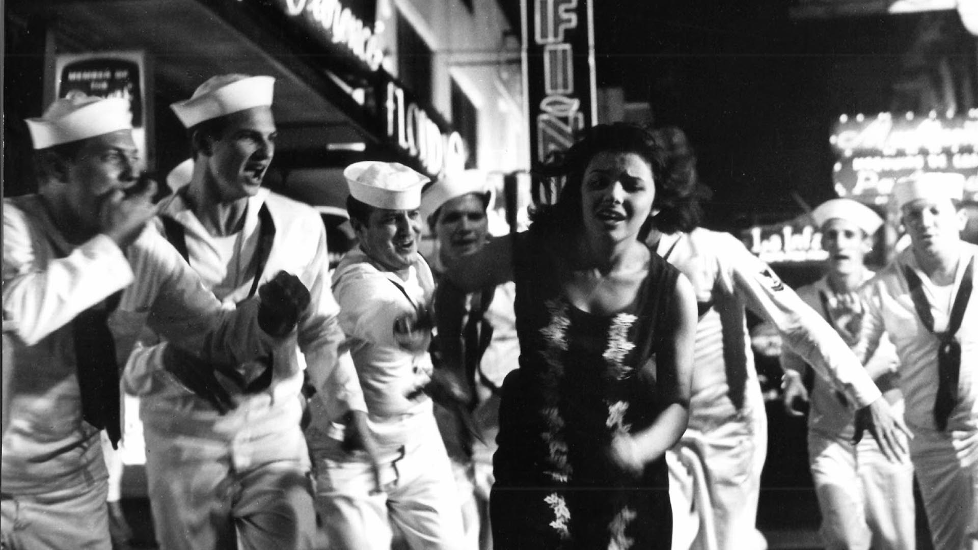 El film llevó 14 meses producción, pero tuvo una semana de cartel en Cuba y no fue presentado en la ex URSS