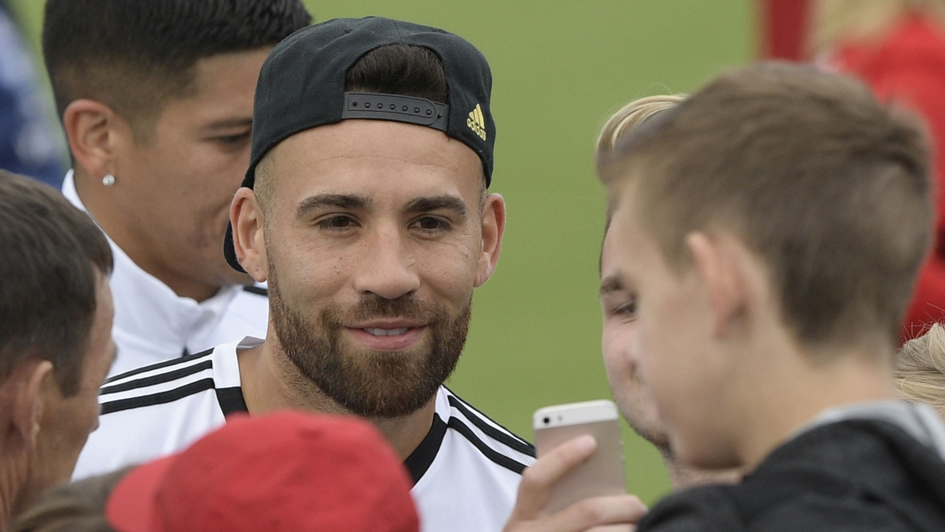 Otamendi, figura del Manchester City, otro de los más buscados