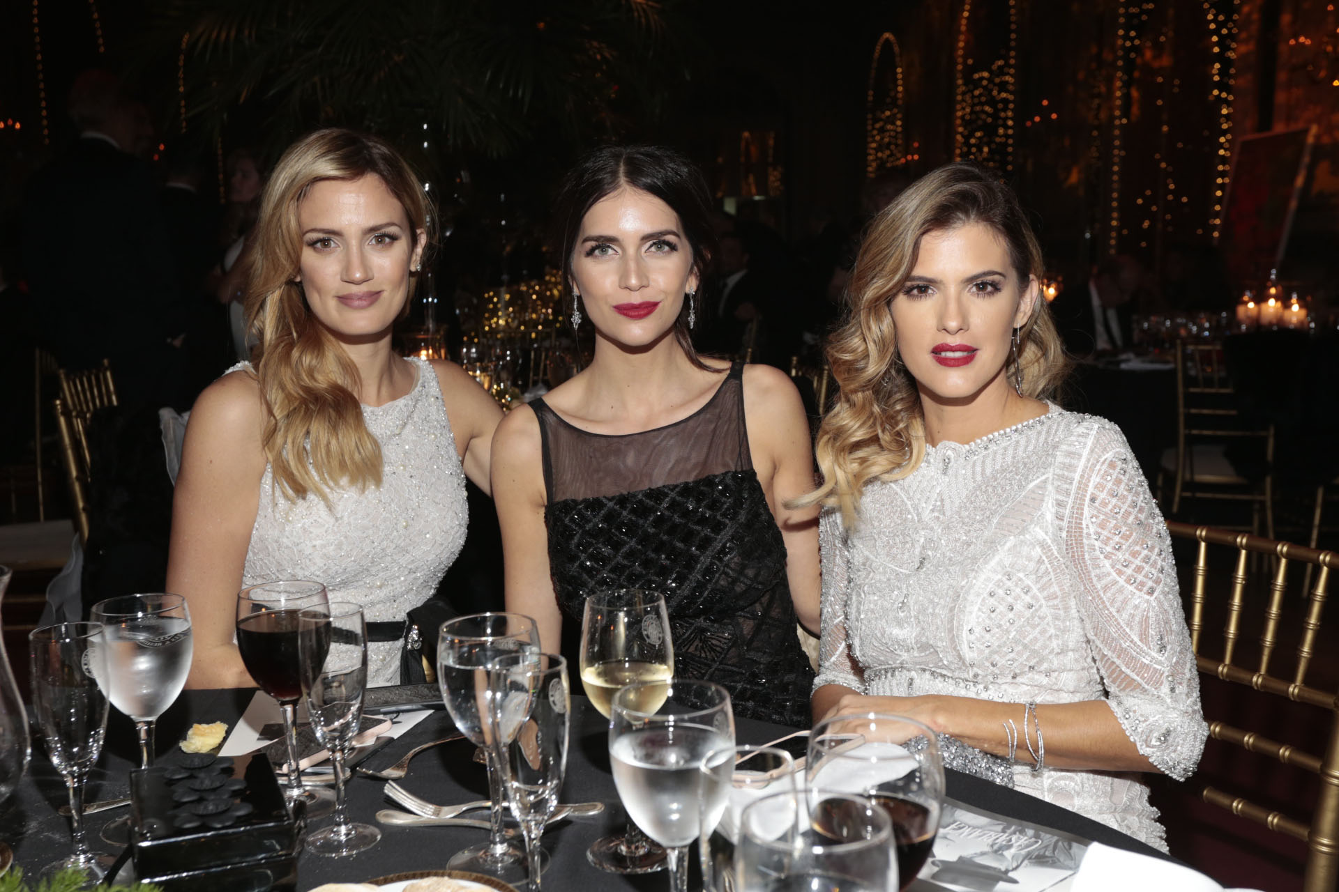 Paula Chaves, Zaira Nara y María del Cerro /// Fotos: Nicolás Stulberg y Christian Bochichio