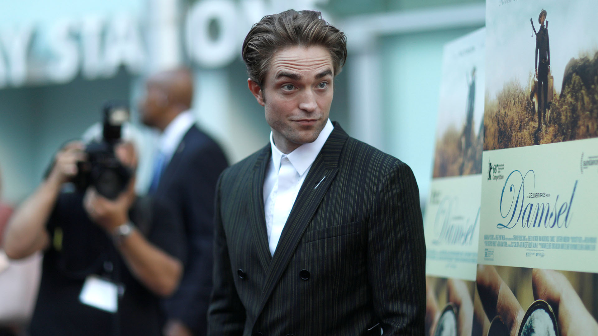 Con esta película de época y del género western, Robert Pattinson da un giro en su carrera tras el indiscutible éxito de “Crepúsculo”