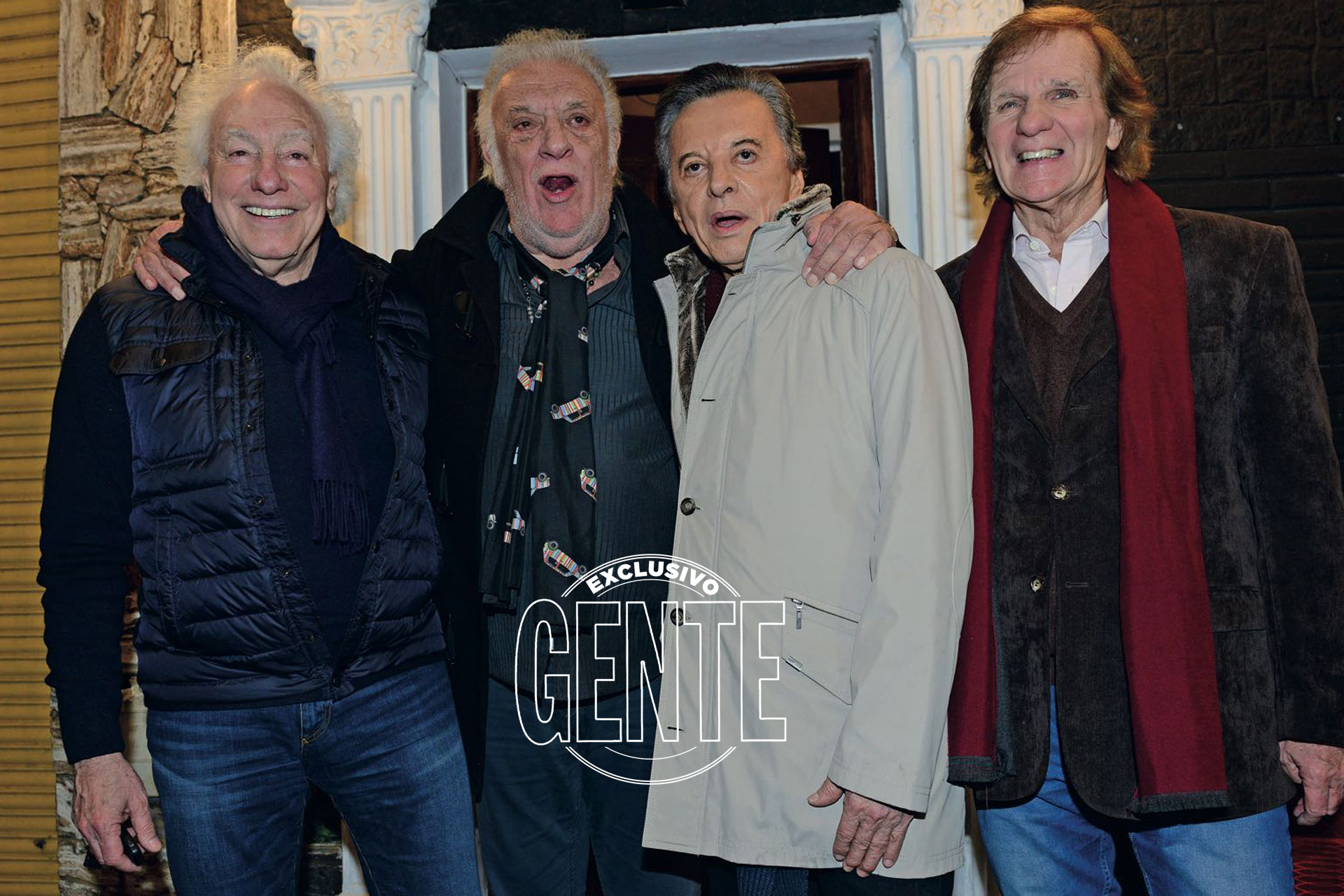 Palito, con los Buenos Muchachos: Coco Basile,Guillote y el Bambino Veira.(Foto Diego Soldini/GENTE)