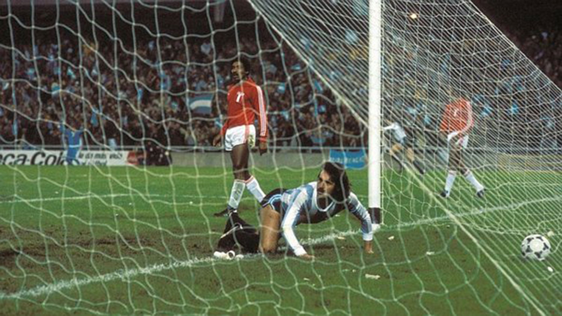 Luque, uno de los héroes de la jornada en Rosario