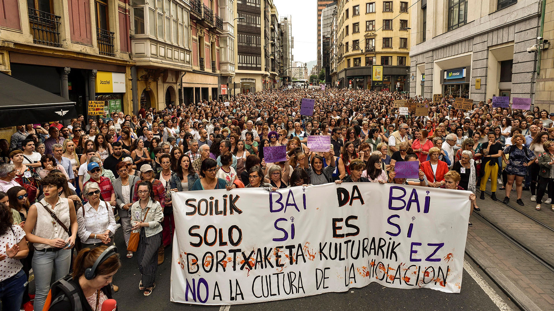 Las protestas fueron multitudinarias (EFE)