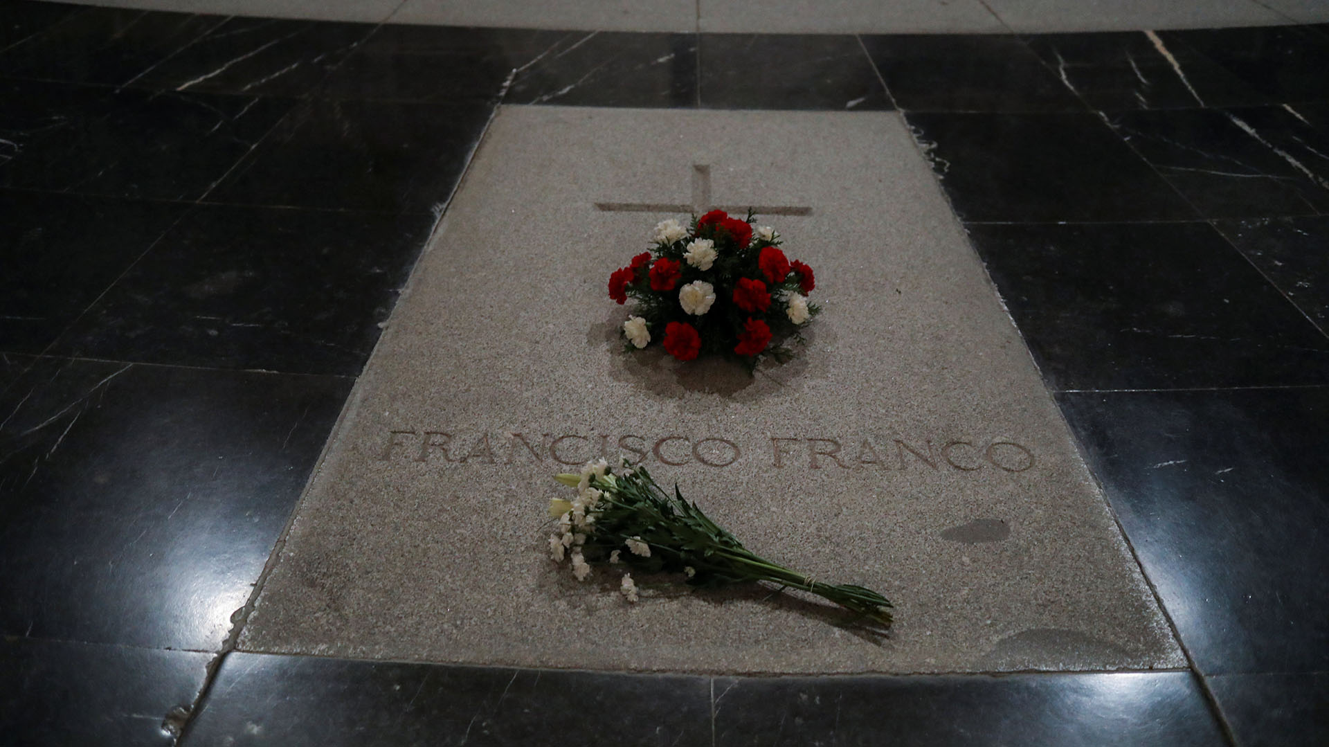Tumba del dictador Francisco Franco en el Valle de los Caídos (Foto: Reuters)
