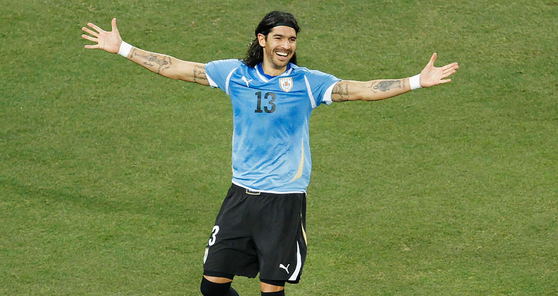 A sus 42 años, Sebastián Abreu jugará en su 28° equipo y agranda su récord - Infobae