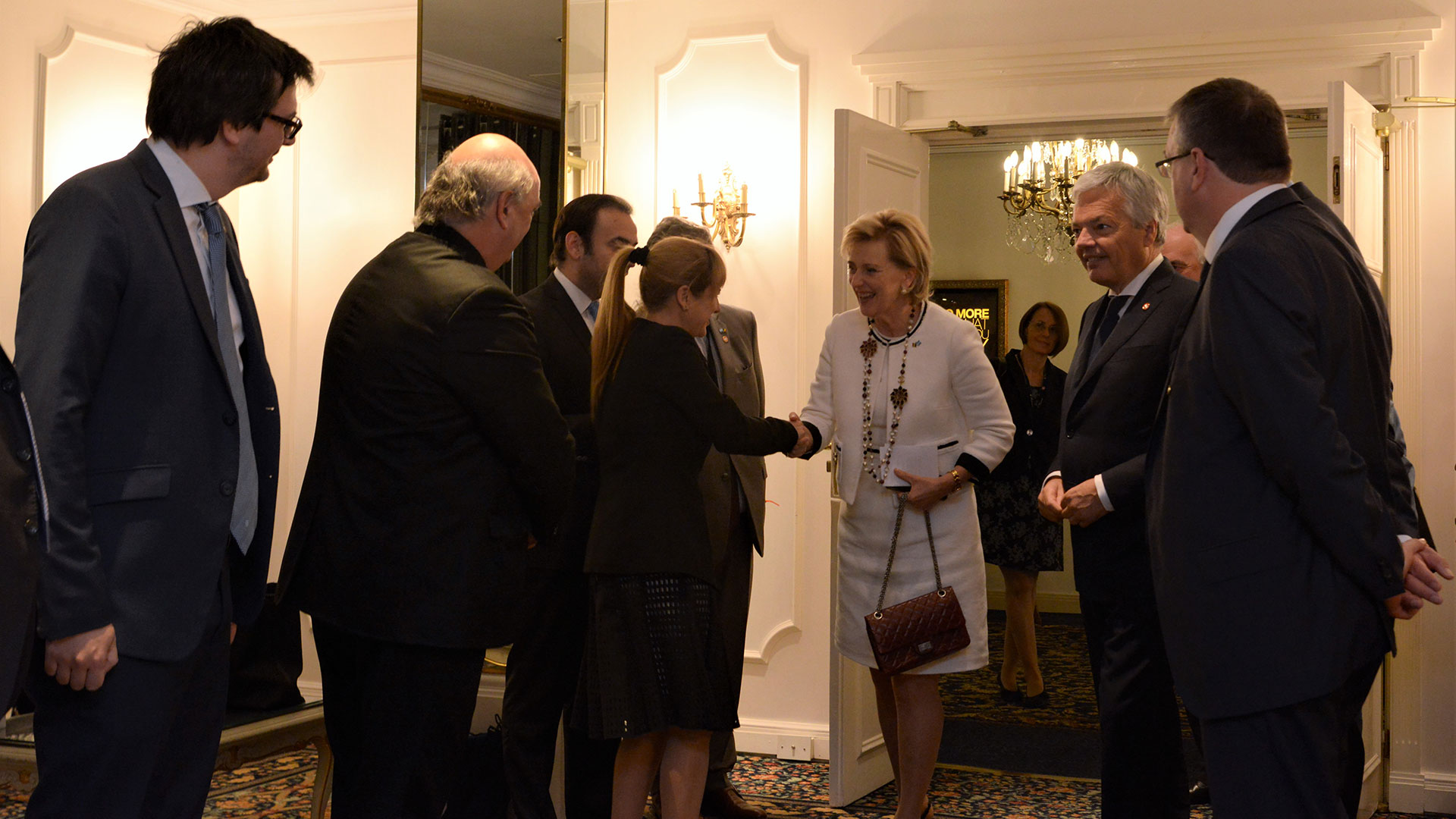 “La declaración de Visitante ilustre de la Ciudad de Buenos Aires se otorga a personalidades de máxima jerarquía institucional en sus respectivos Estados que se encuentren en visita oficial en la Ciudad de Buenos Aires” expresó Estebarena