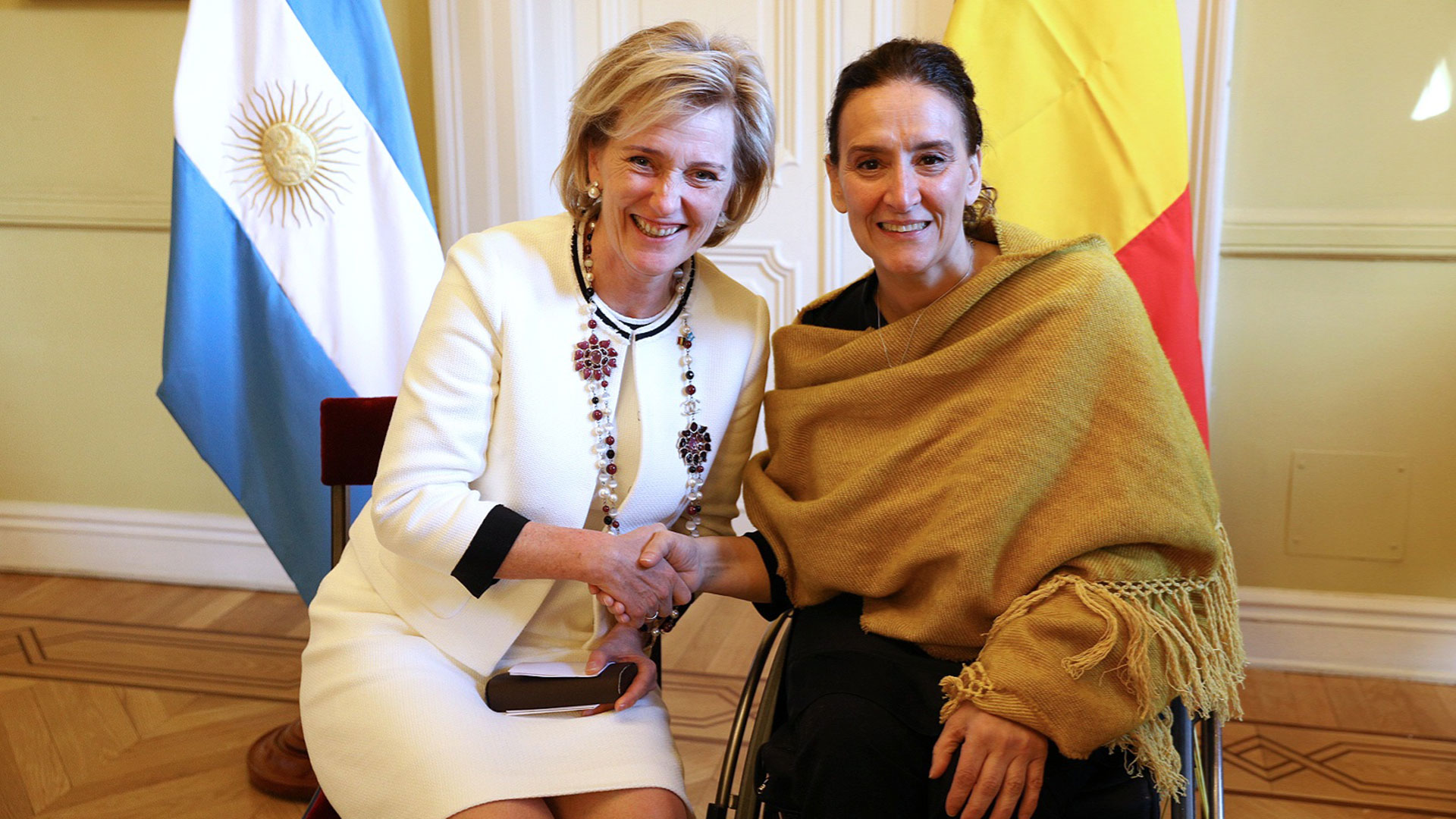 Más tarde, la vicepresidente de la Nación recibió a la monarca