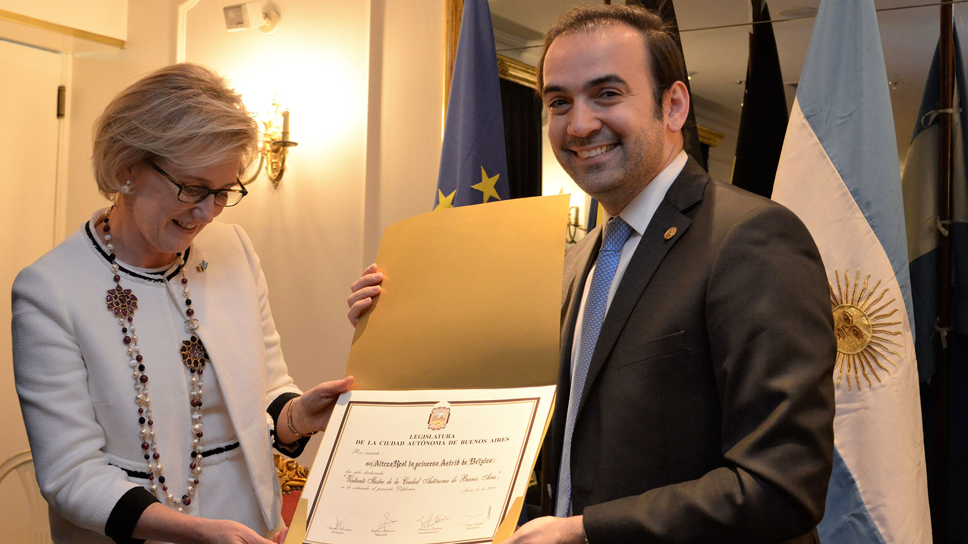 Su Alteza Real la Princesa Astrid de Bélgica recibió el diploma de Visitante Ilustre de la Ciudad de Buenos Aires, un proyecto de autoría del Vicepresidente de la Legislatura Porteña, Francisco Quintana.