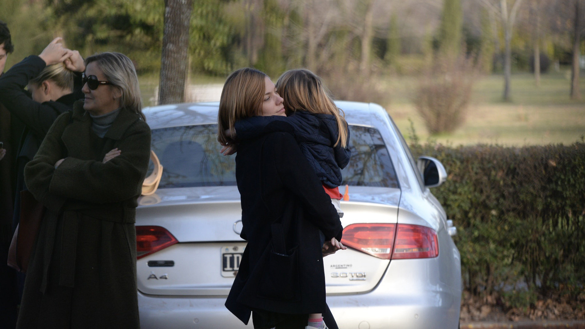 Laura Laprida junto a Cala Bustos, la hija menor de Geñi y César Bustos
