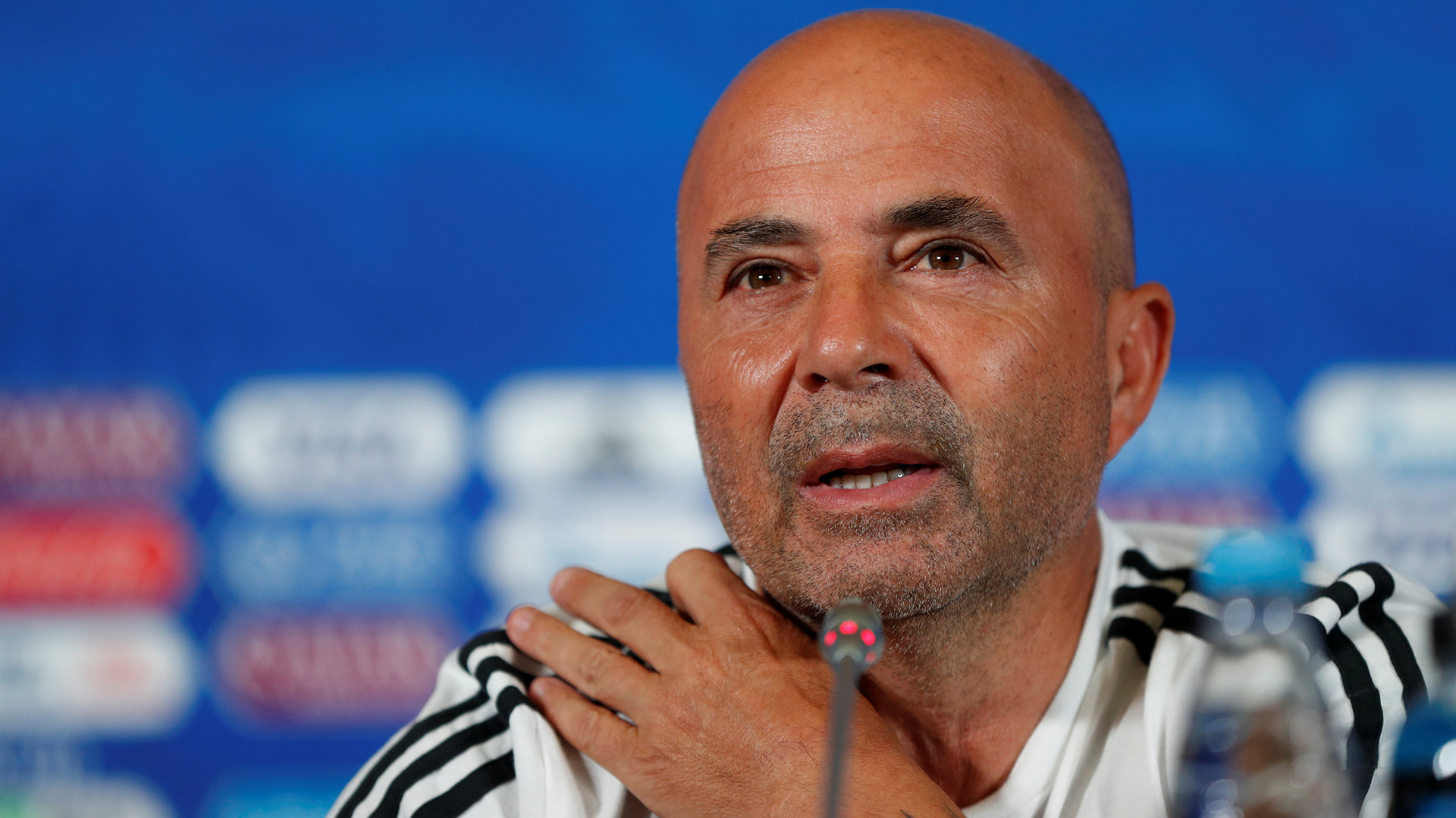 Jorge Sampaoli, durante una conferencia de prensa, en Rusia (REUTERS/John Sibley)
